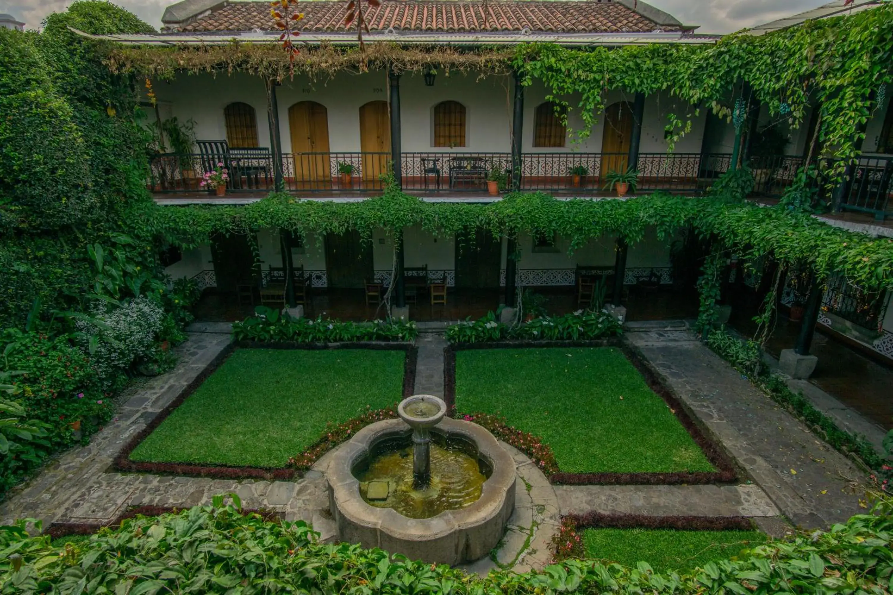 Property Building in Hotel Posada de Don Rodrigo Antigua