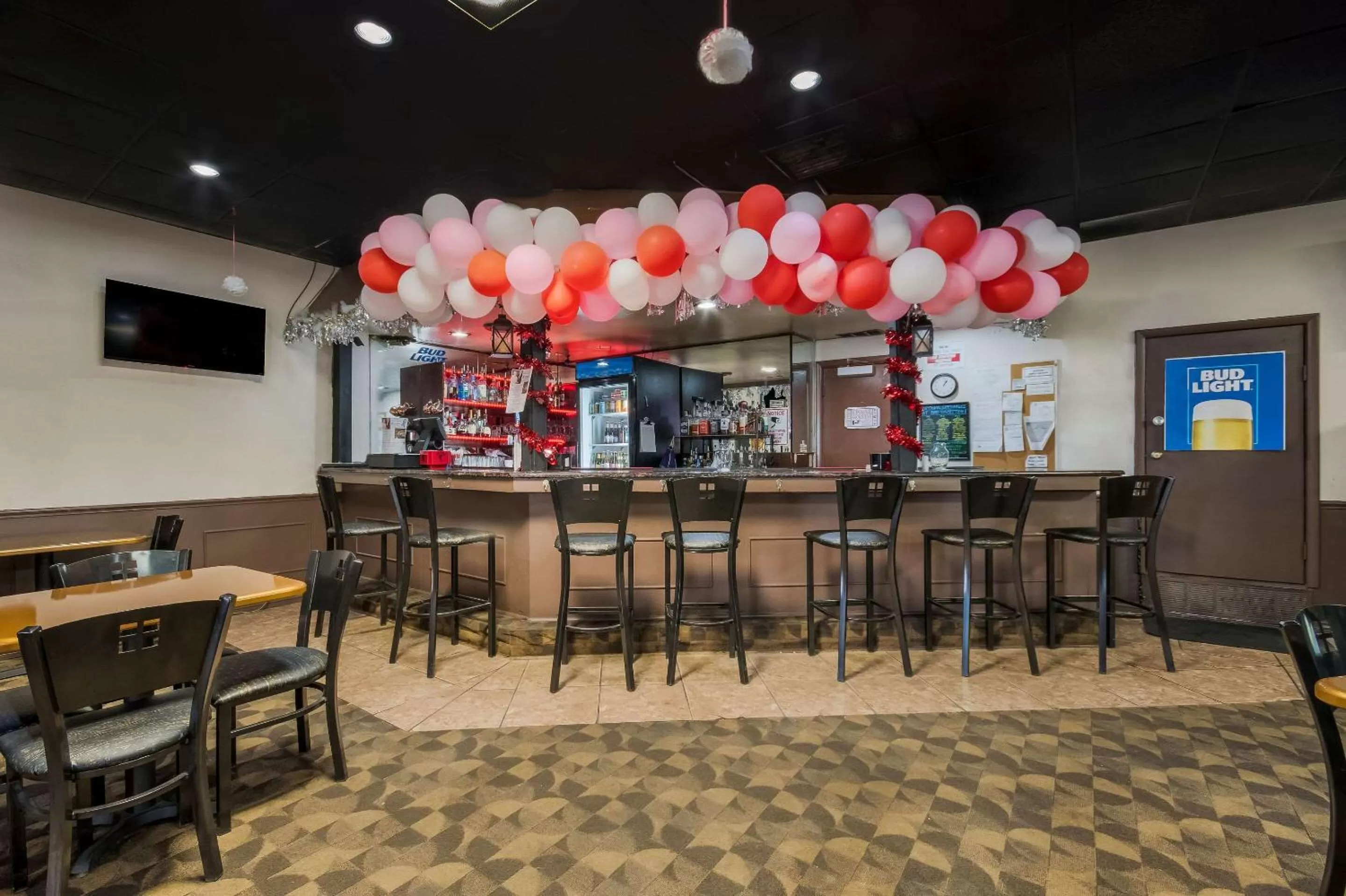 Restaurant/places to eat in Quality Inn Chickasha