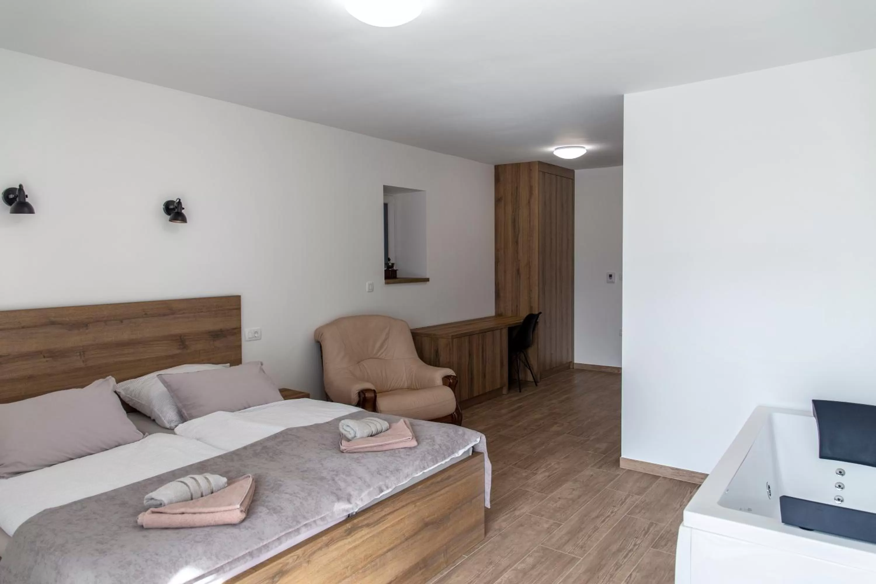 Property building, Bed in Vila Marin Miler