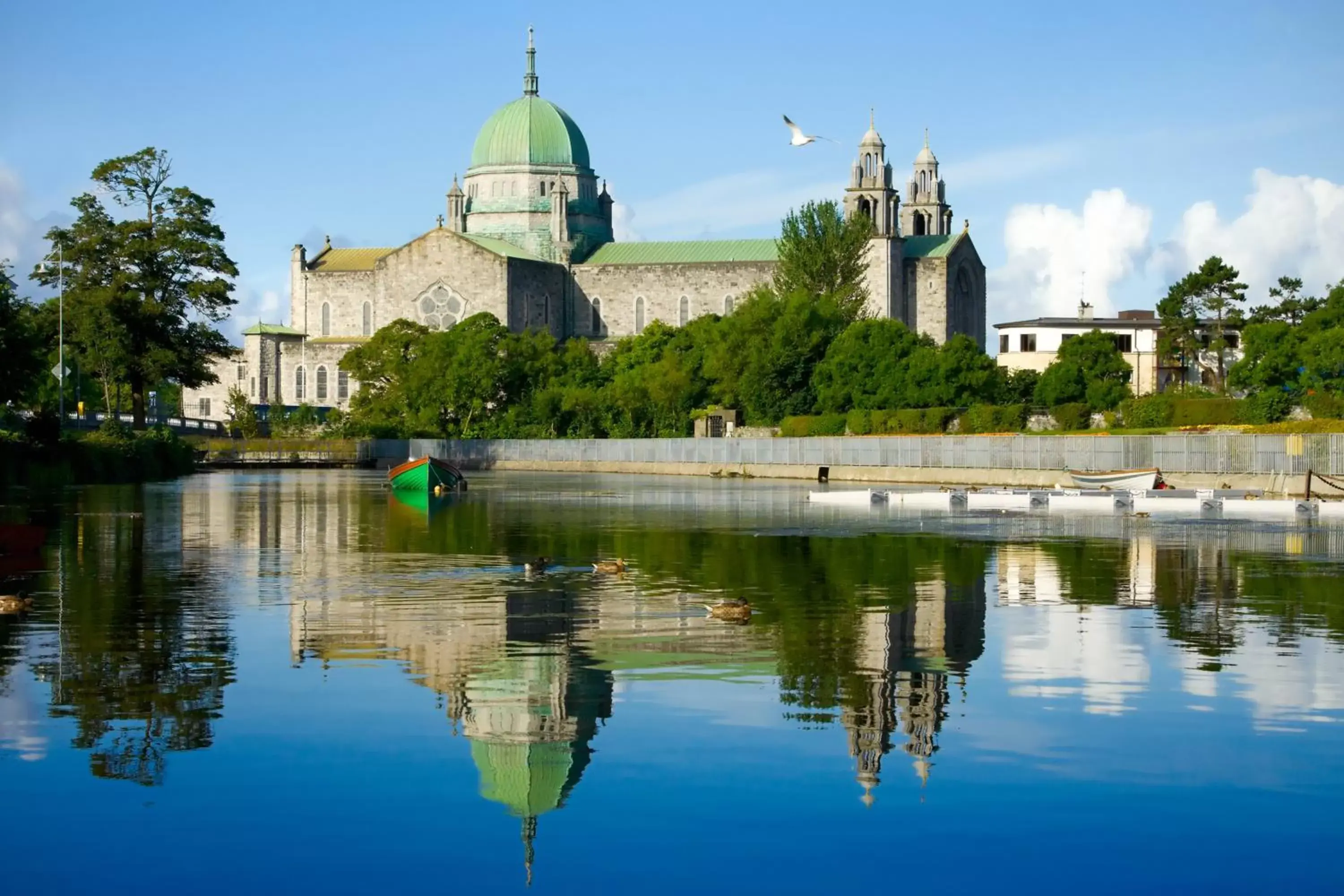 Area and facilities, Property Building in Eyre Square Hotel