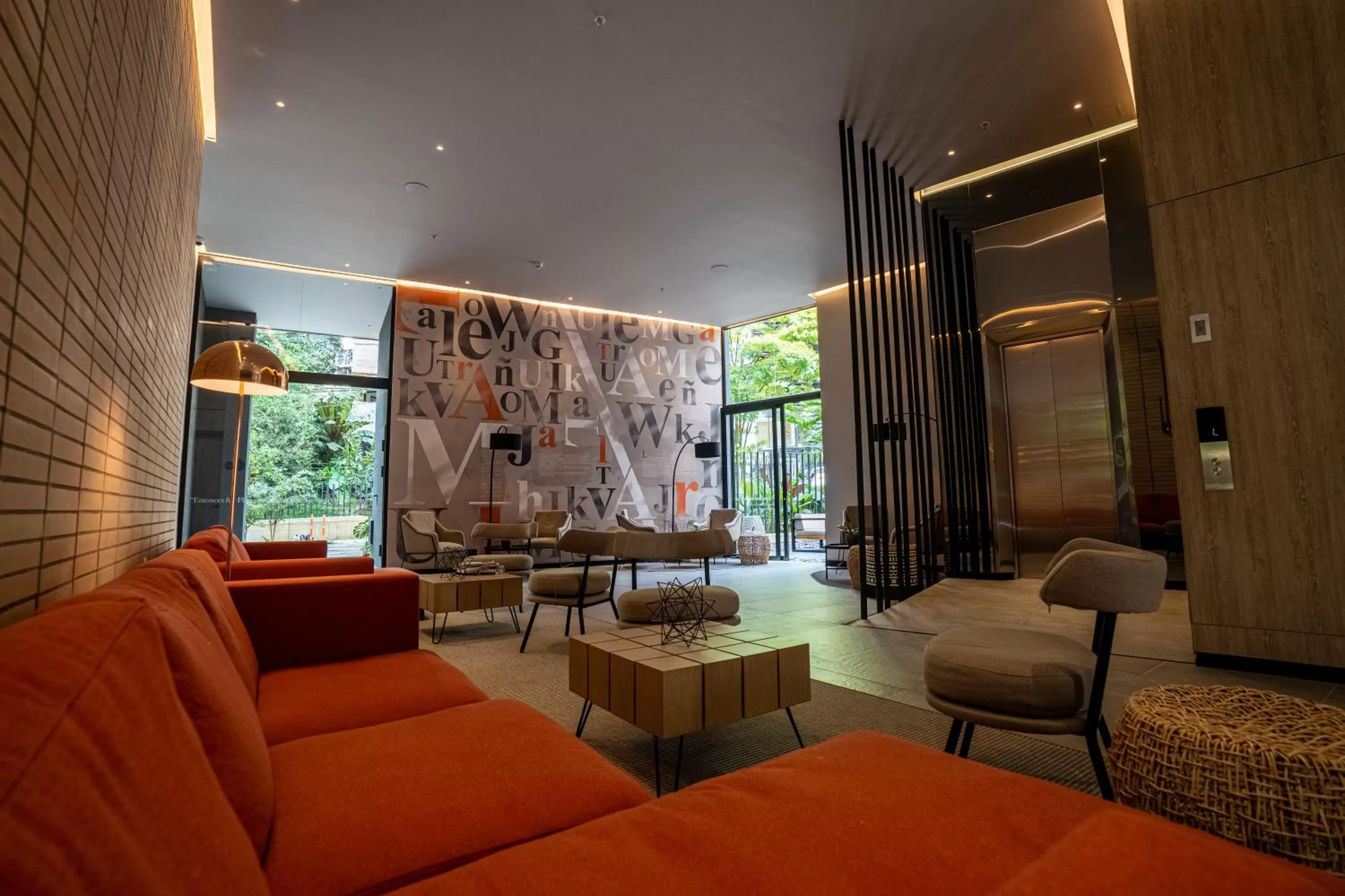 Living room in Lettera Hotel