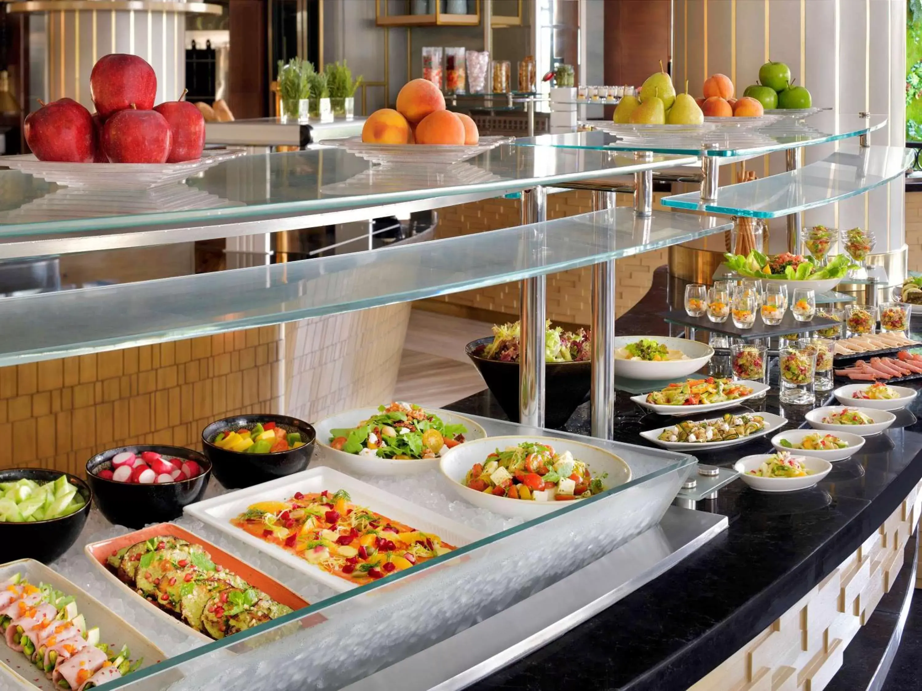 Restaurant/places to eat, Food in Mövenpick Hotel Bahrain