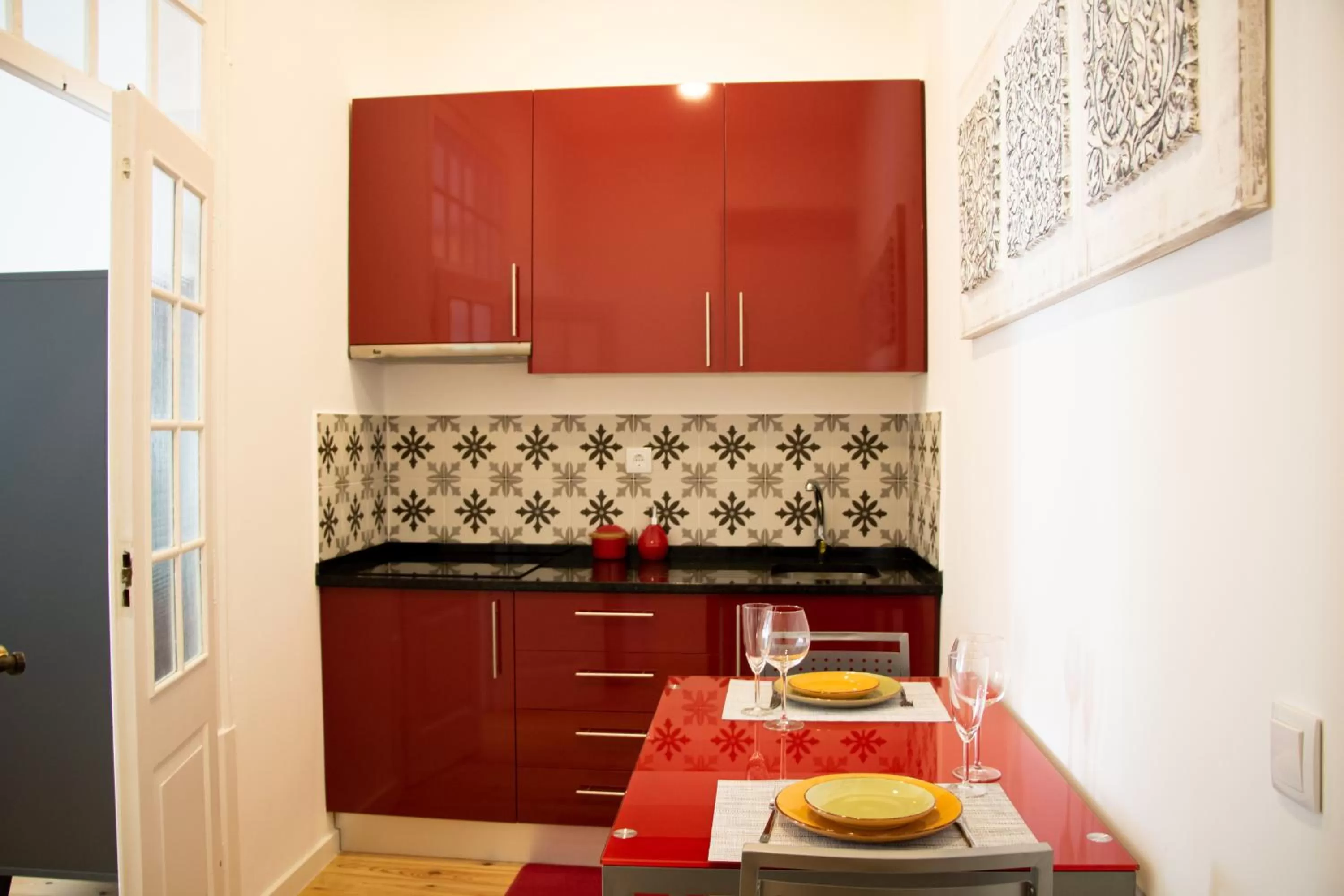 Kitchen or kitchenette in Casa Saudade luxury rooms