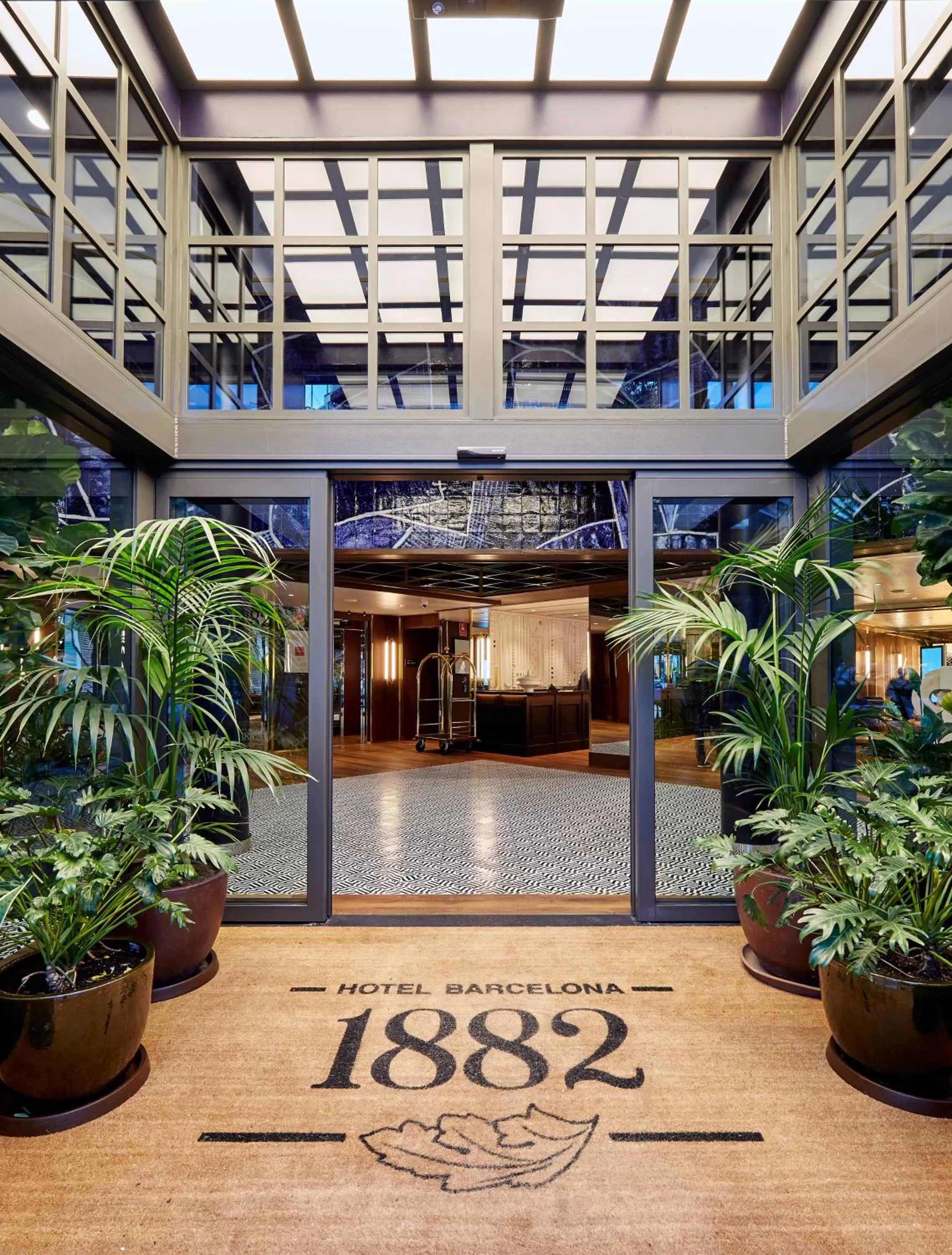 Facade/entrance in Radisson Blu 1882 Hotel, Barcelona Sagrada Familia