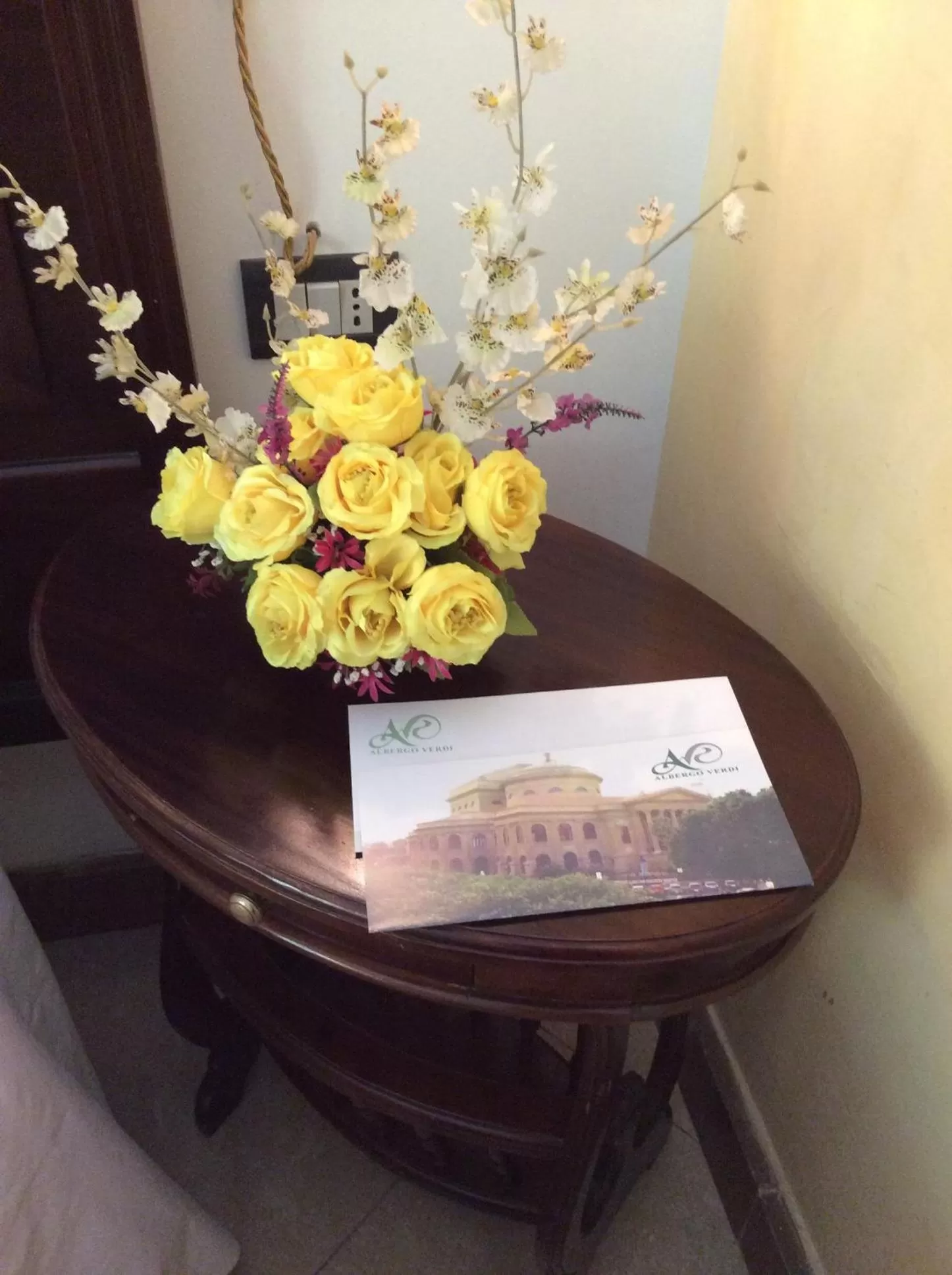 Decorative detail in Albergo Verdi