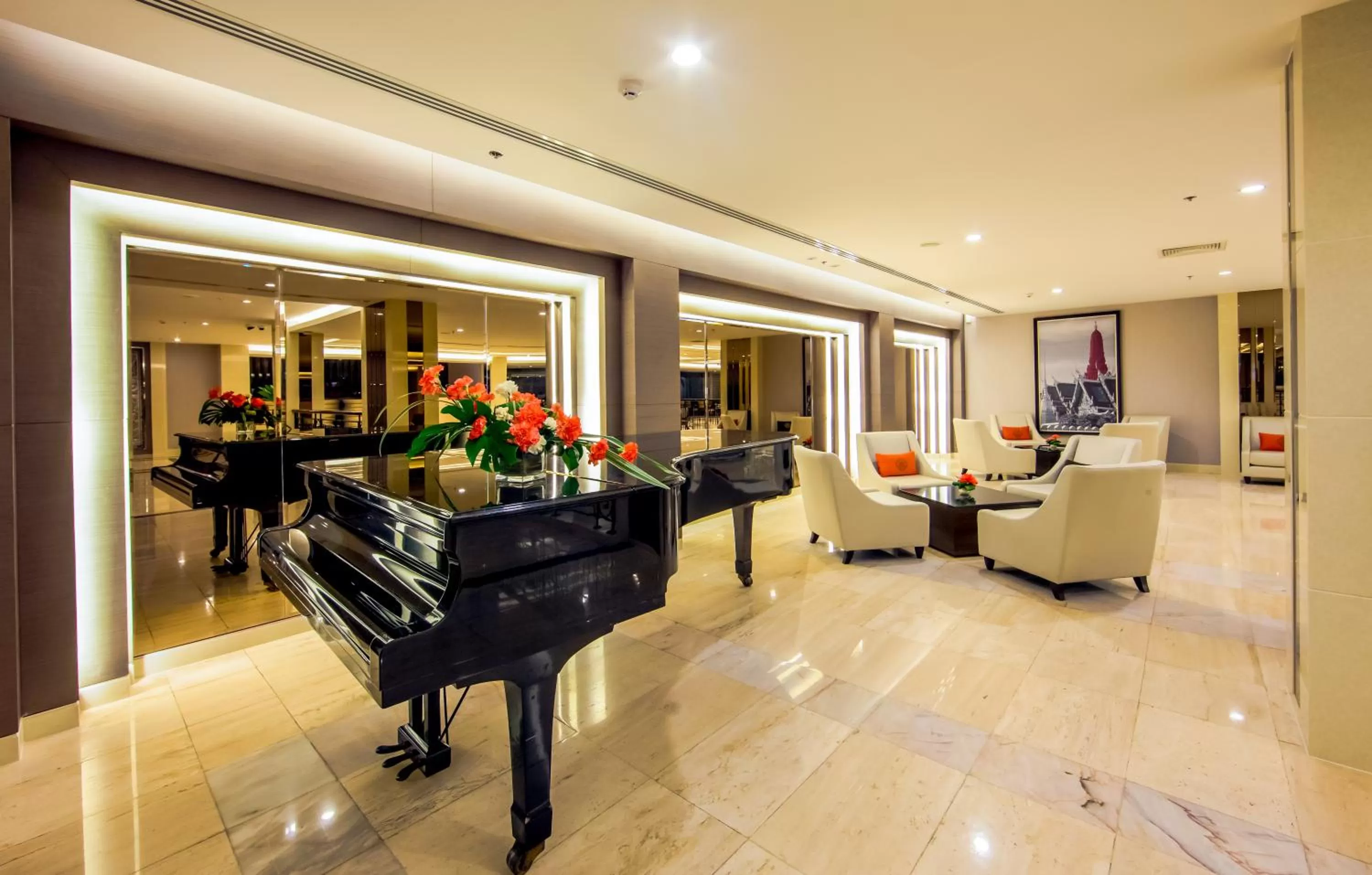 Lobby or reception in Mandarin Hotel Managed by Centre Point