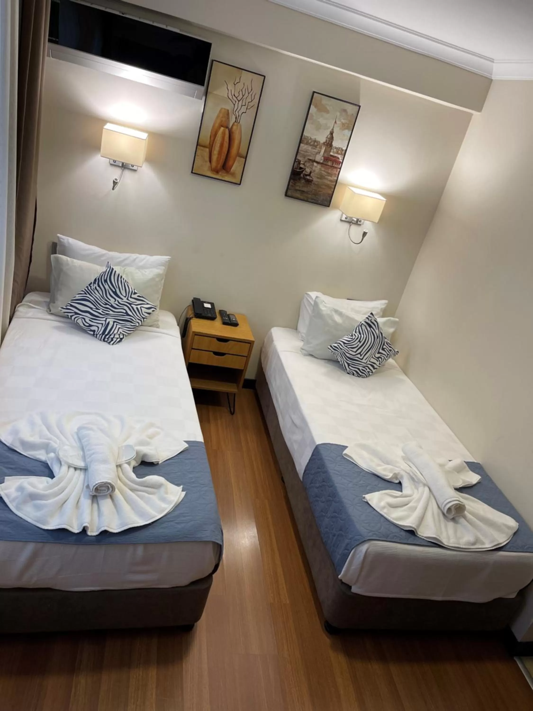 Massage, Bed in Nomade Old City Hotel