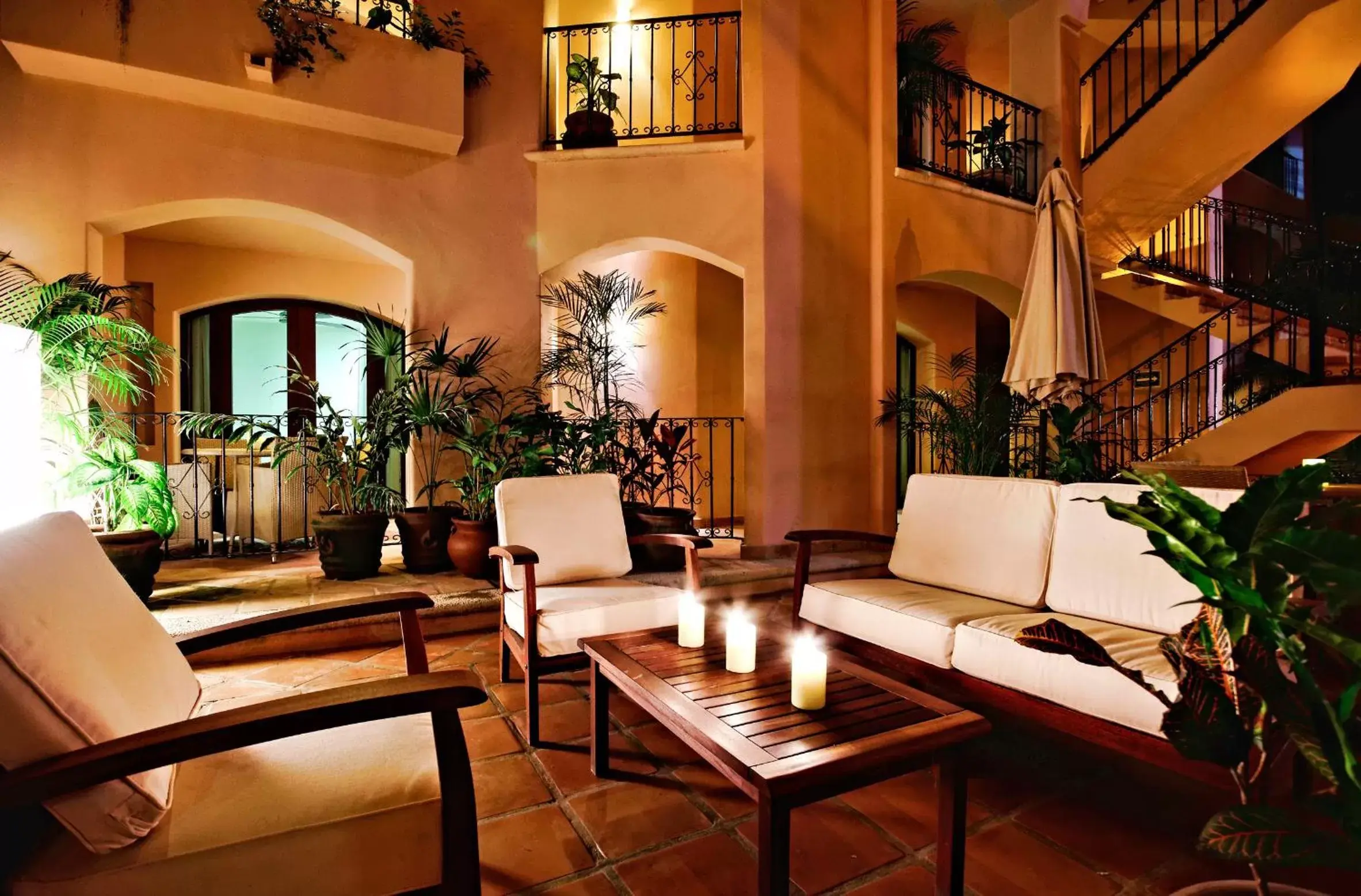 Lobby or reception, Lobby/Reception in Acanto Hotel Playa del Carmen, Trademark Collection by Wyndham