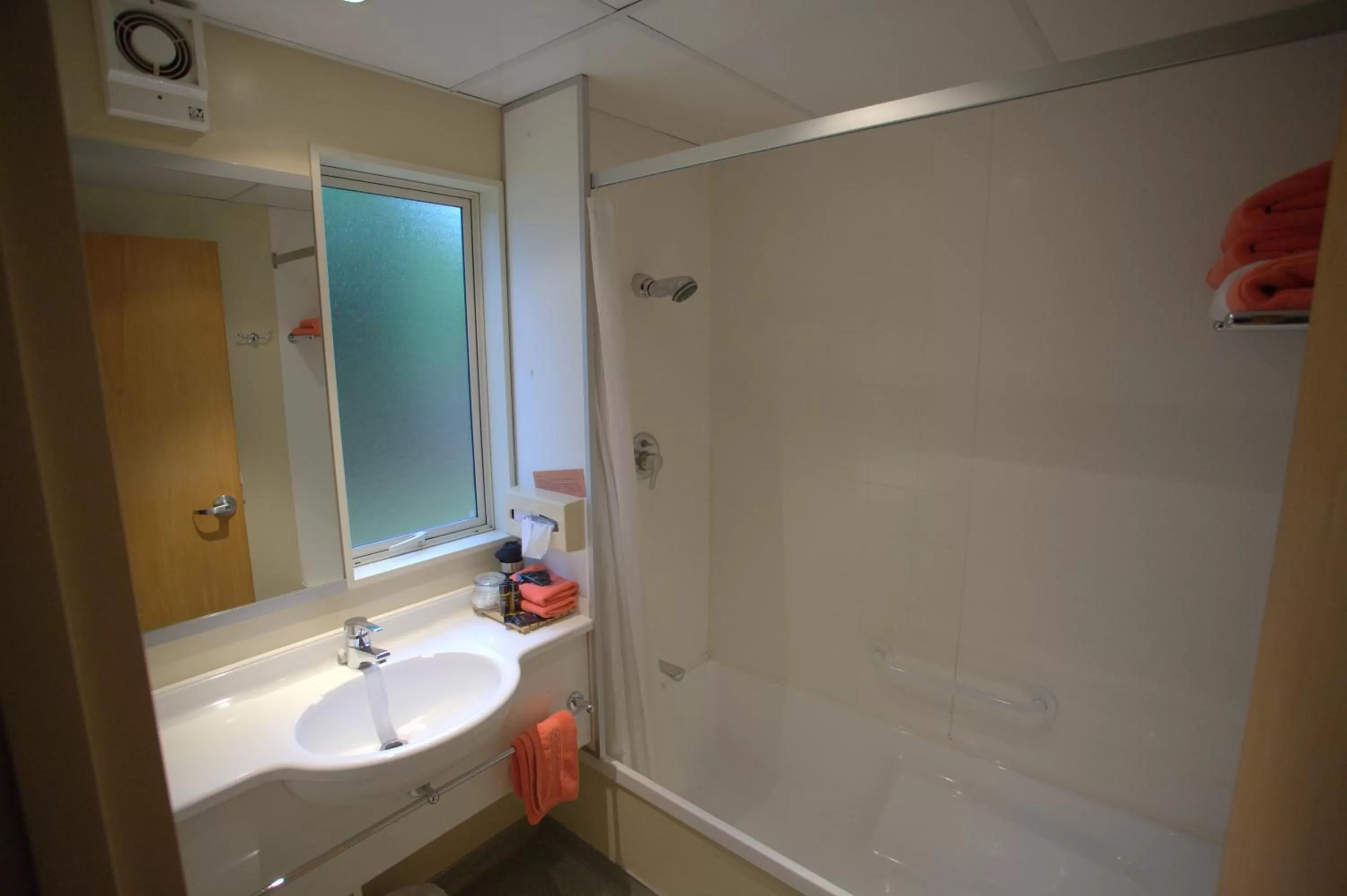 Shower in Birchwood Manor