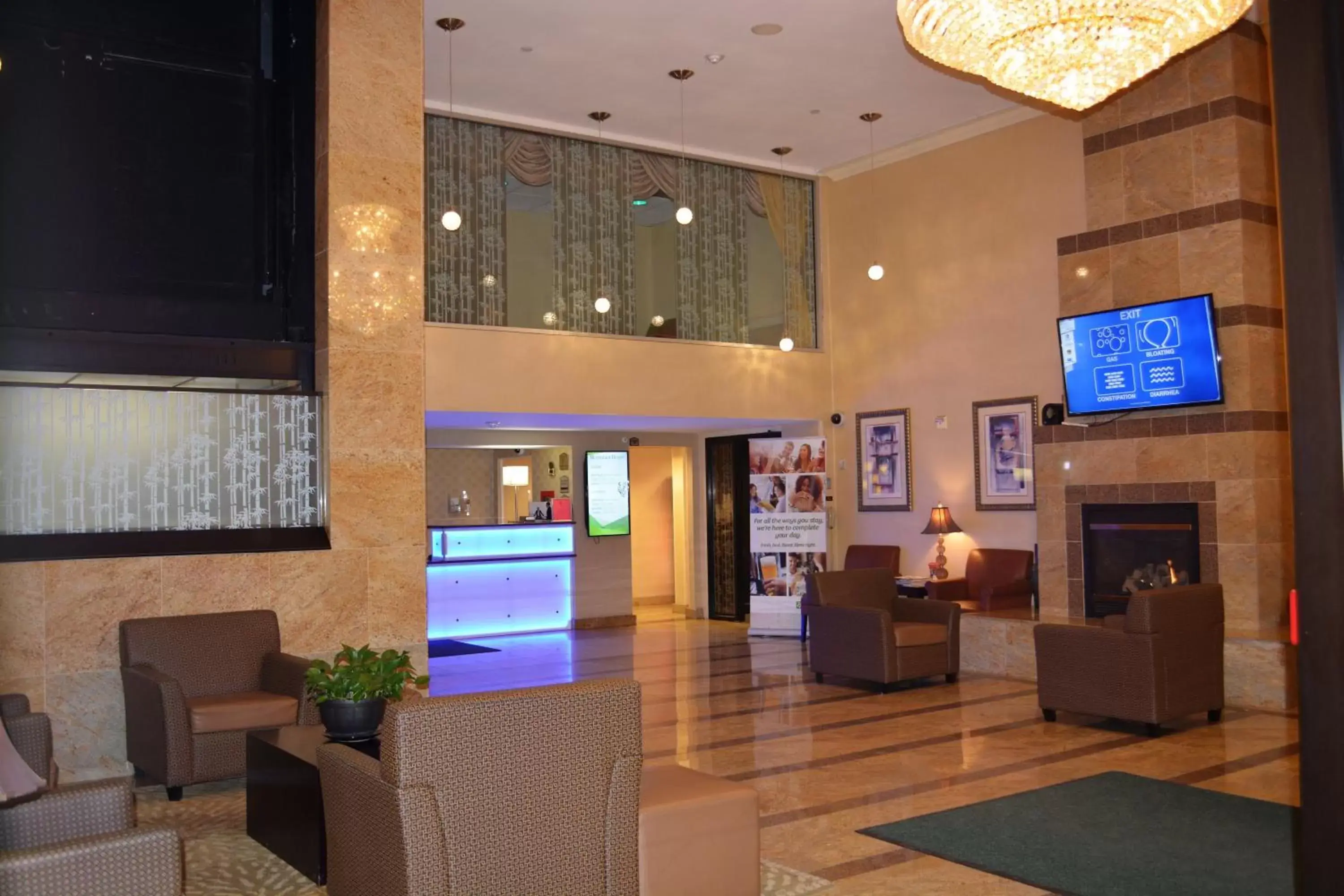 Property building, Lobby/Reception in Holiday Inn Hazlet, an IHG Hotel