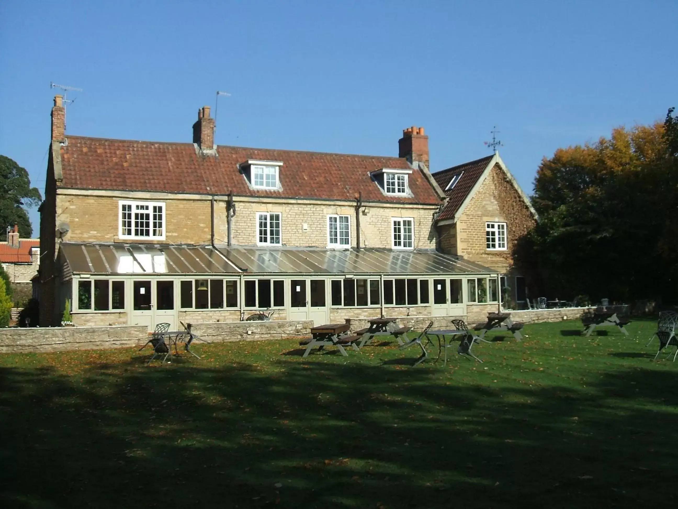 Property Building in East Ayton Lodge Hotel