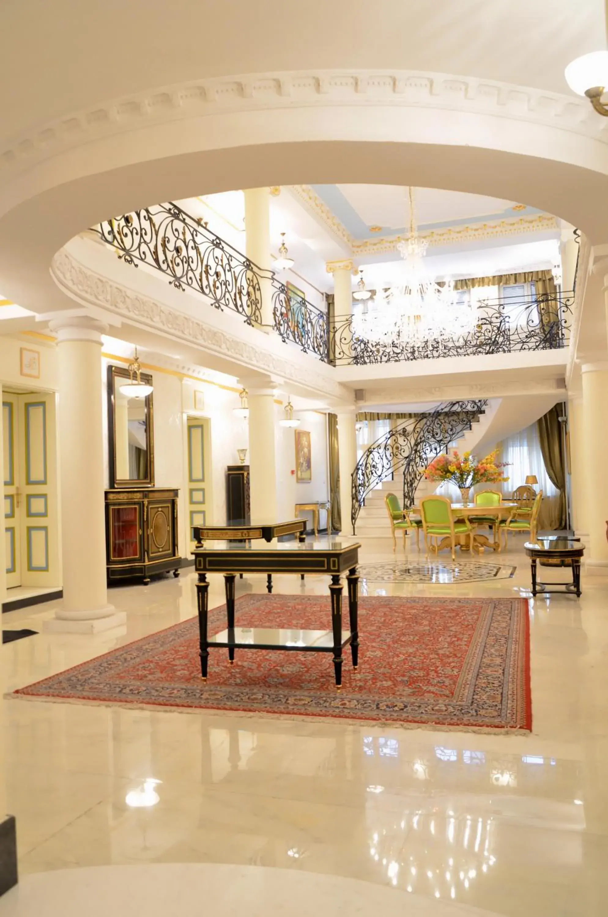 Lobby or reception in Garni Hotel Helvetia