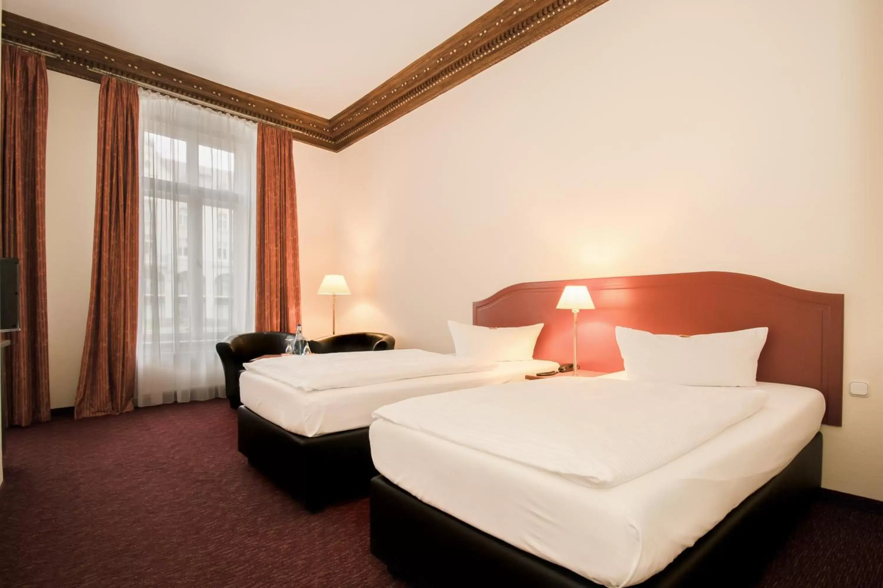 Other, Bed in Akzent Hotel Am Goldenen Strauss