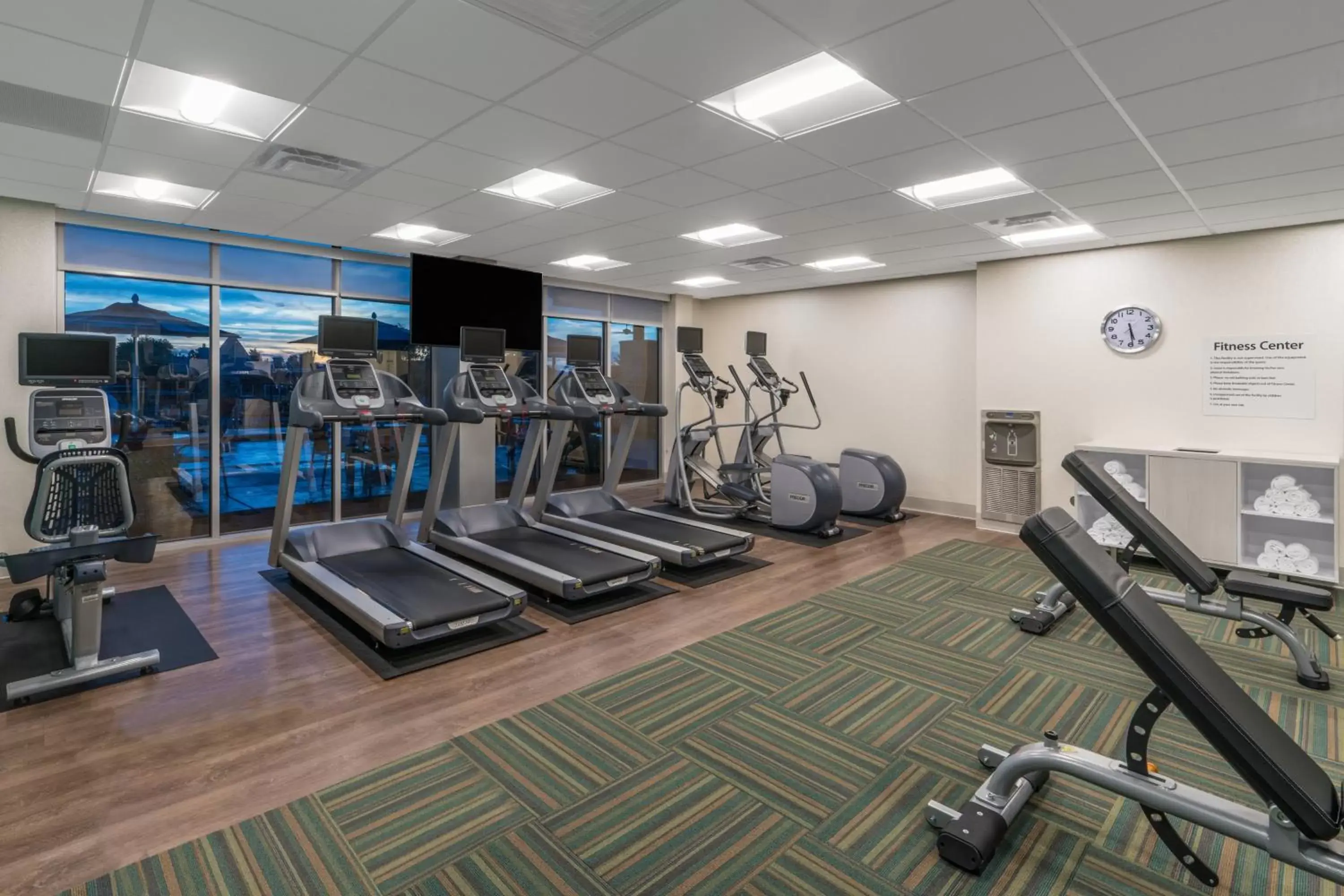 Spa and wellness centre/facilities, Fitness Center/Facilities in Holiday Inn Express & Suites Lake Havasu - London Bridge, an IHG Hotel