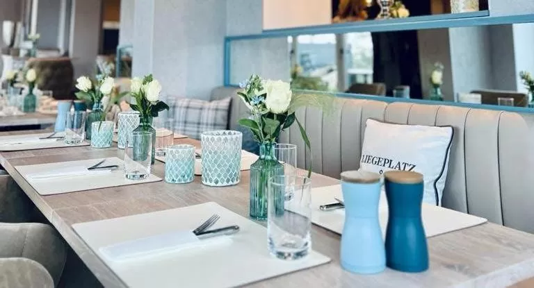 Restaurant/places to eat in Seaside-Strandhotel