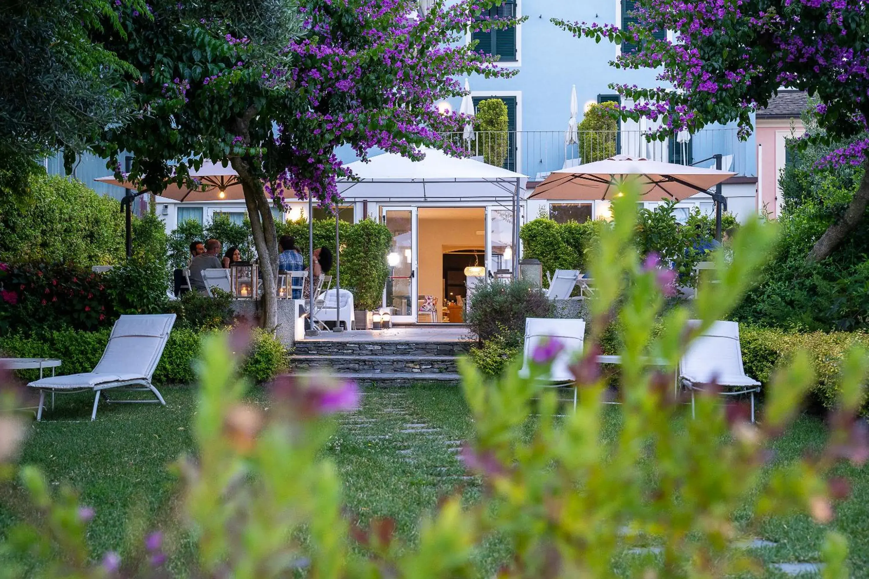 Patio in Blu Hotel