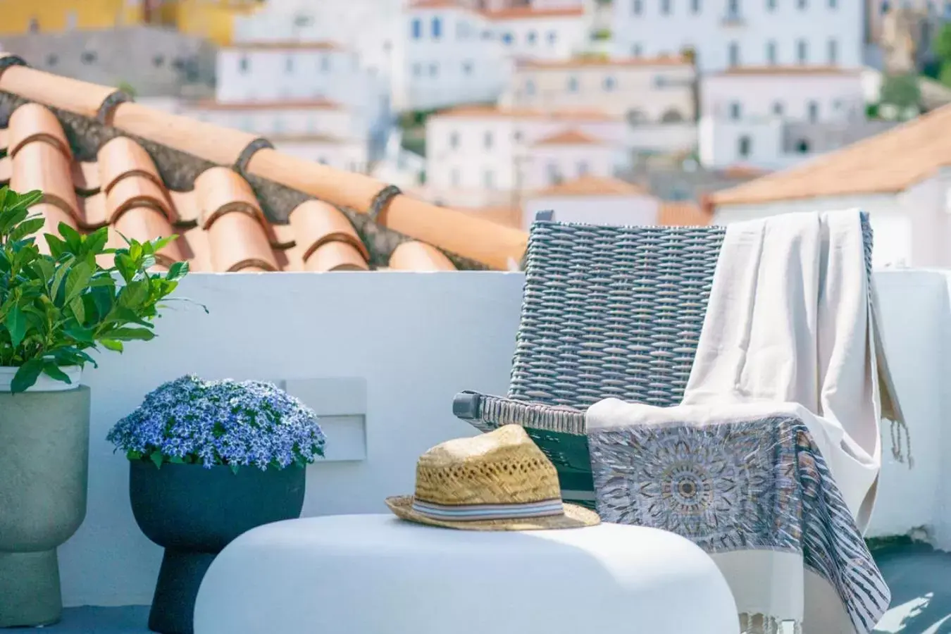 Patio in La Vie Hydra Luxury Suites