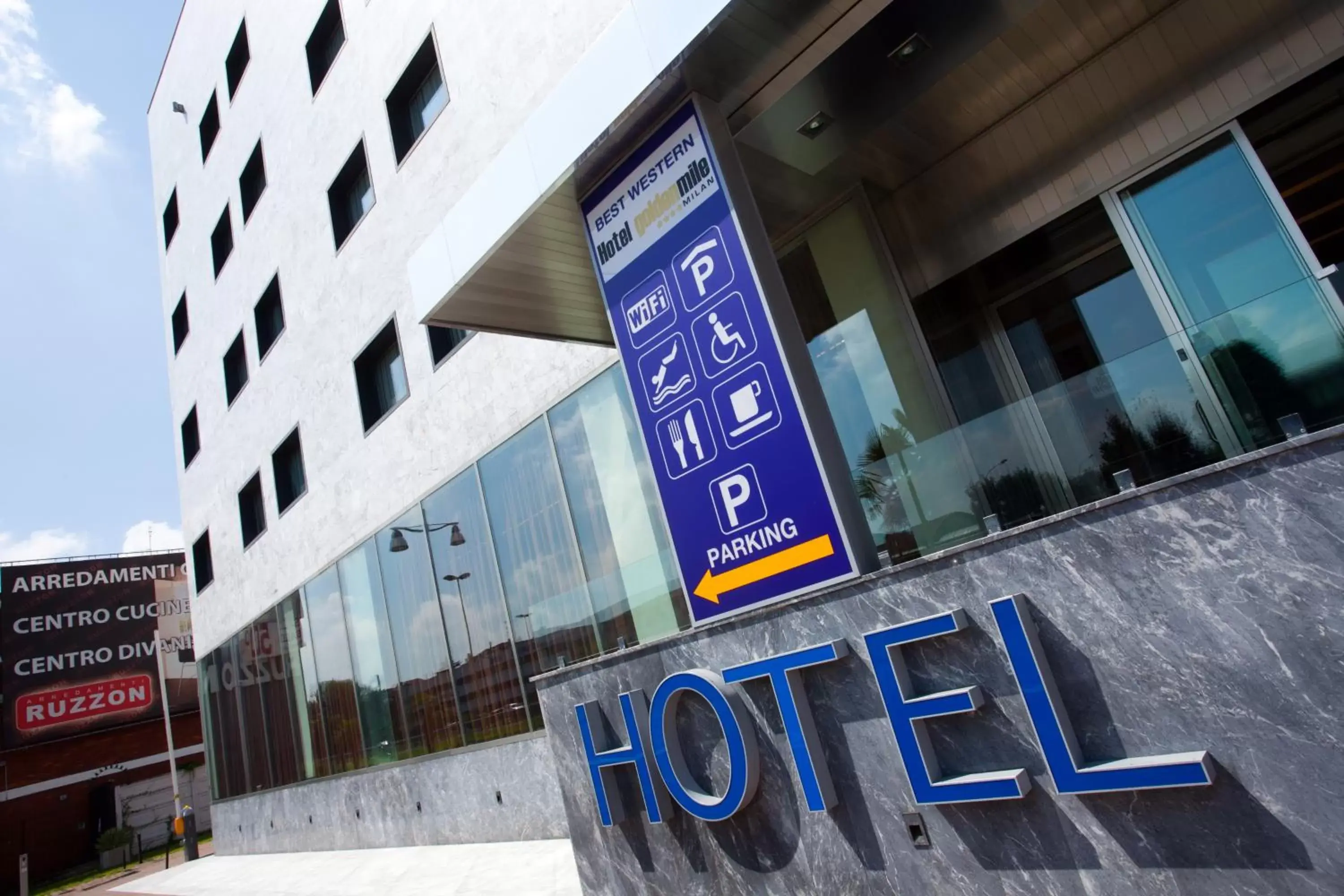 Facade/entrance, Property Logo/Sign in Best Western Hotel Goldenmile Milan