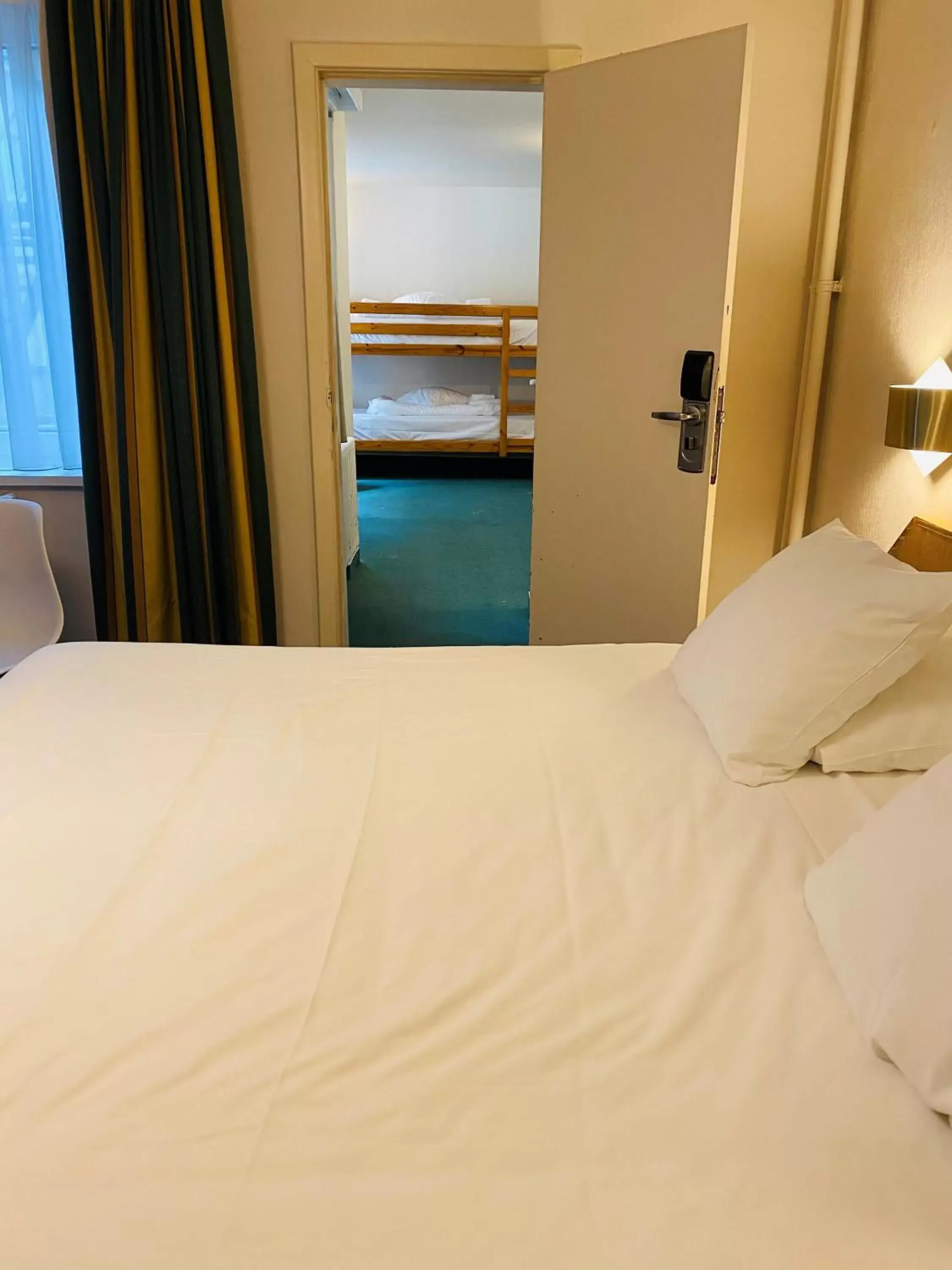 Bed in Hotel Prado