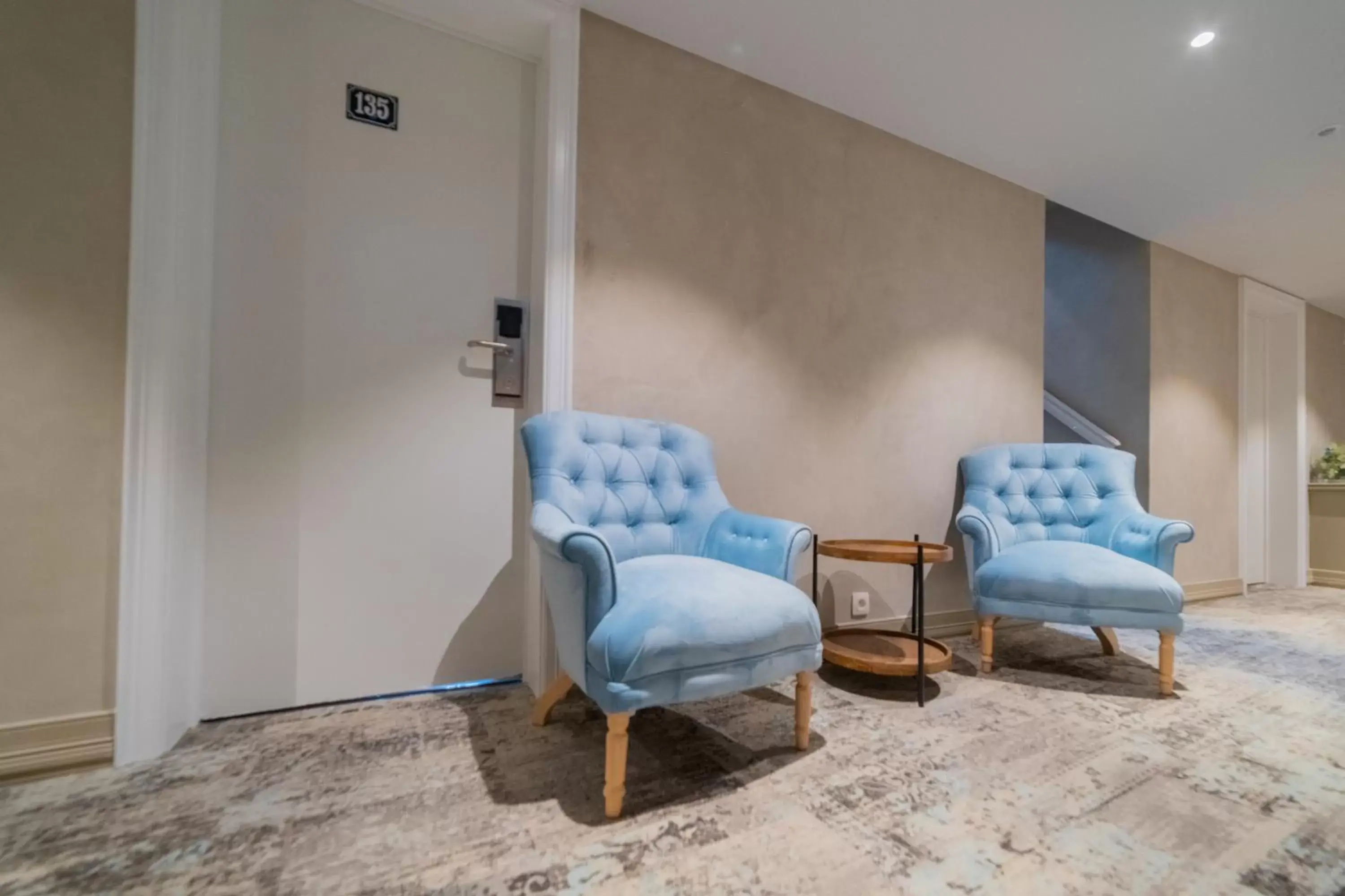 hair dresser, Seating Area in Grand Hotel Normandy by CW Hotel Collection