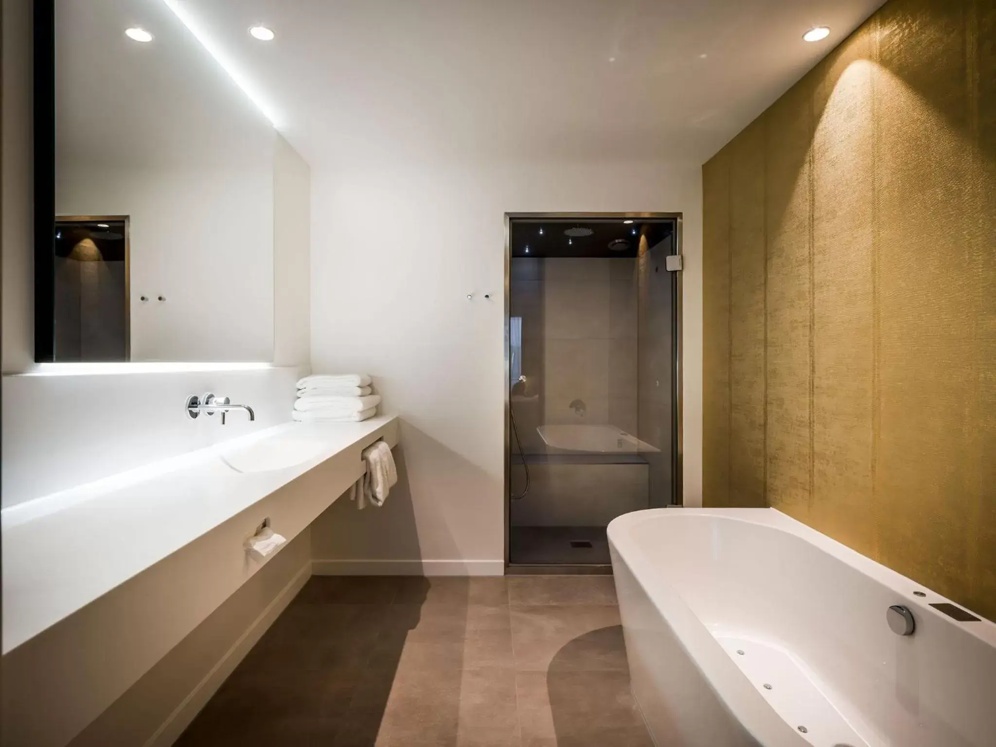 Shower, Bathroom in Hotel Van der Valk Maastricht