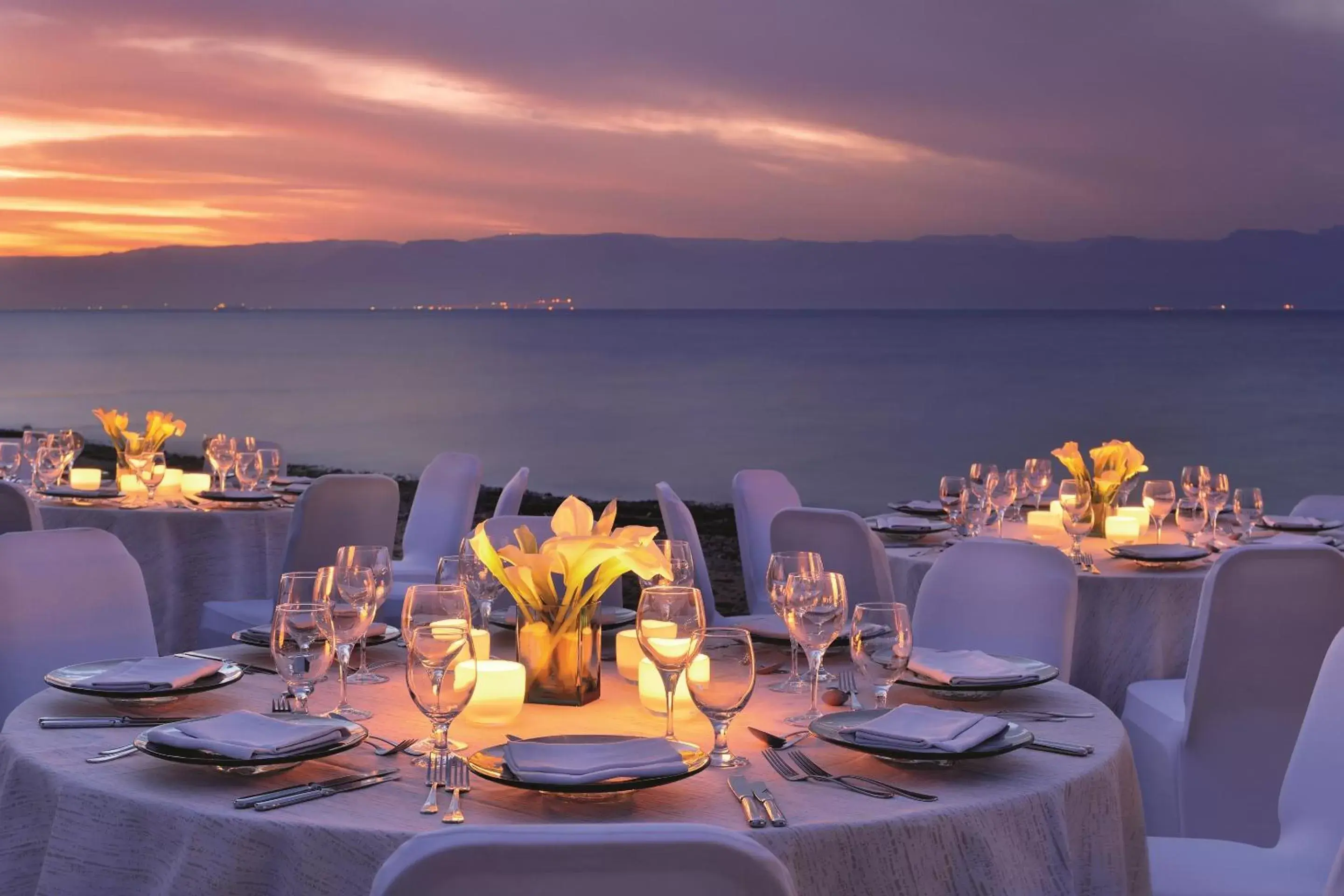 Business facilities, Restaurant/Places to Eat in Movenpick Resort & Spa Tala Bay Aqaba