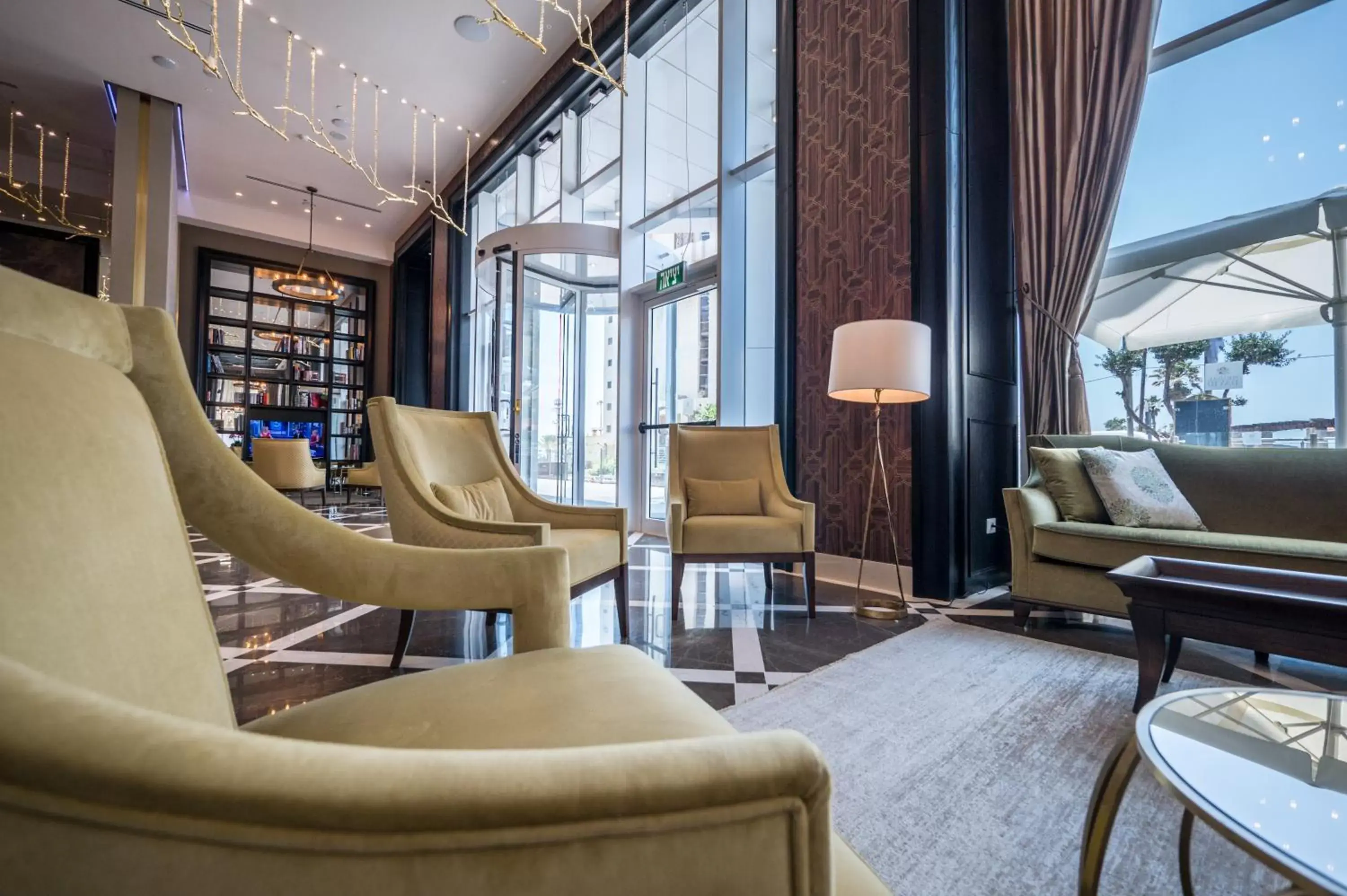 Lobby or reception, Lounge/Bar in David Tower Hotel Netanya by Prima Hotels - 16 Plus