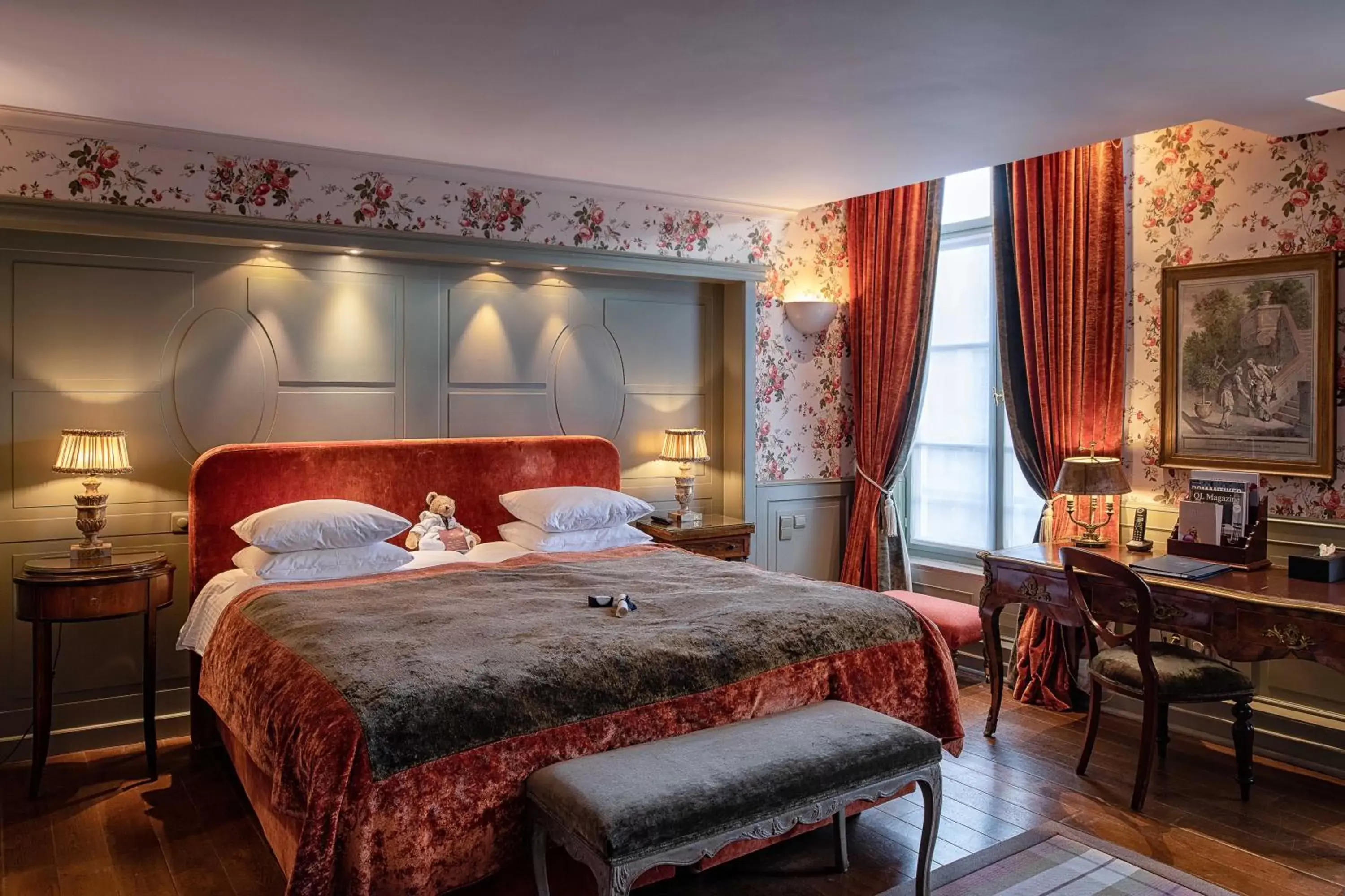Photo of the whole room, Bed in Hotel De Orangerie by CW Hotel Collection - Small Luxury Hotels of the World