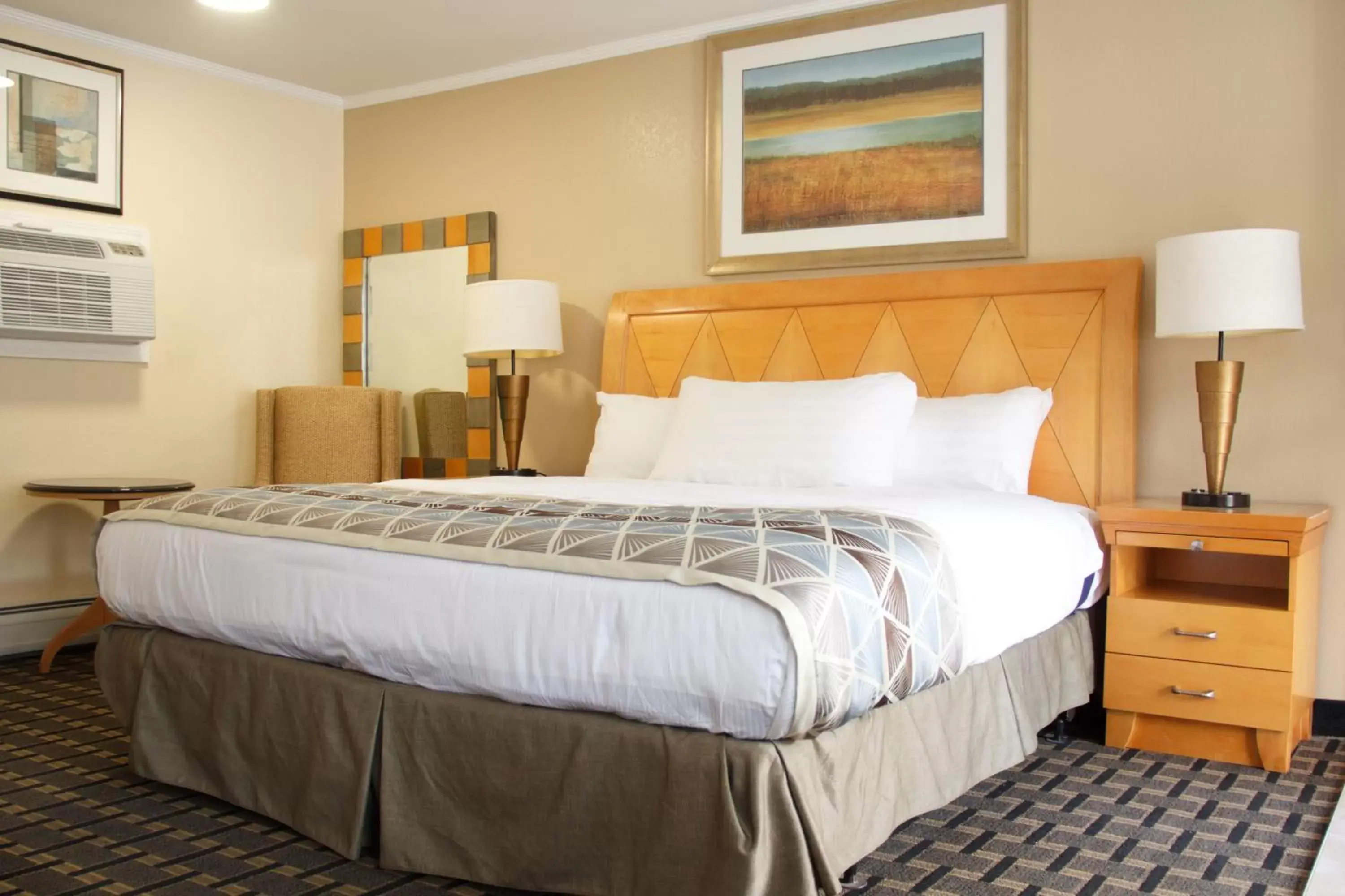 Bed in Mount Royal Inn