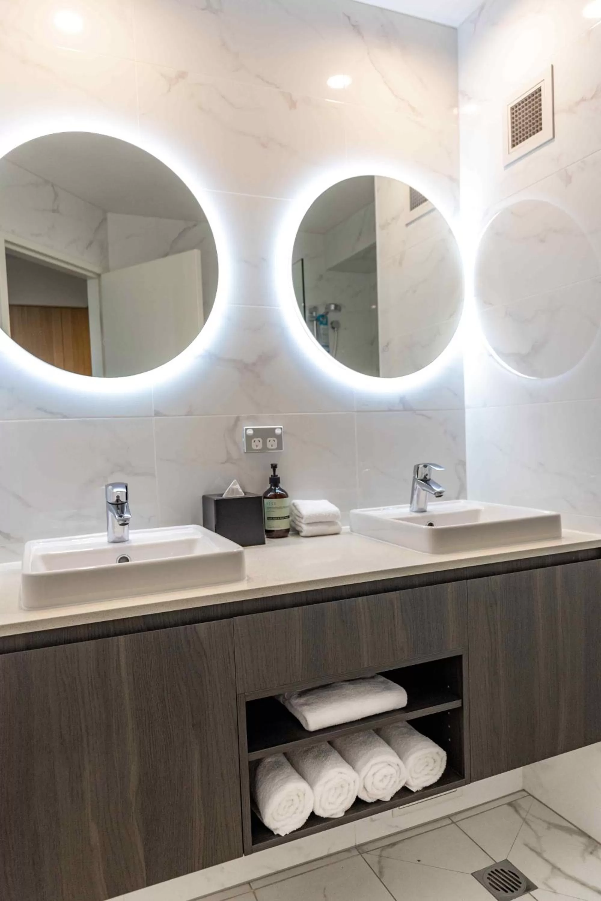 Bathroom in Paradise Resort Gold Coast