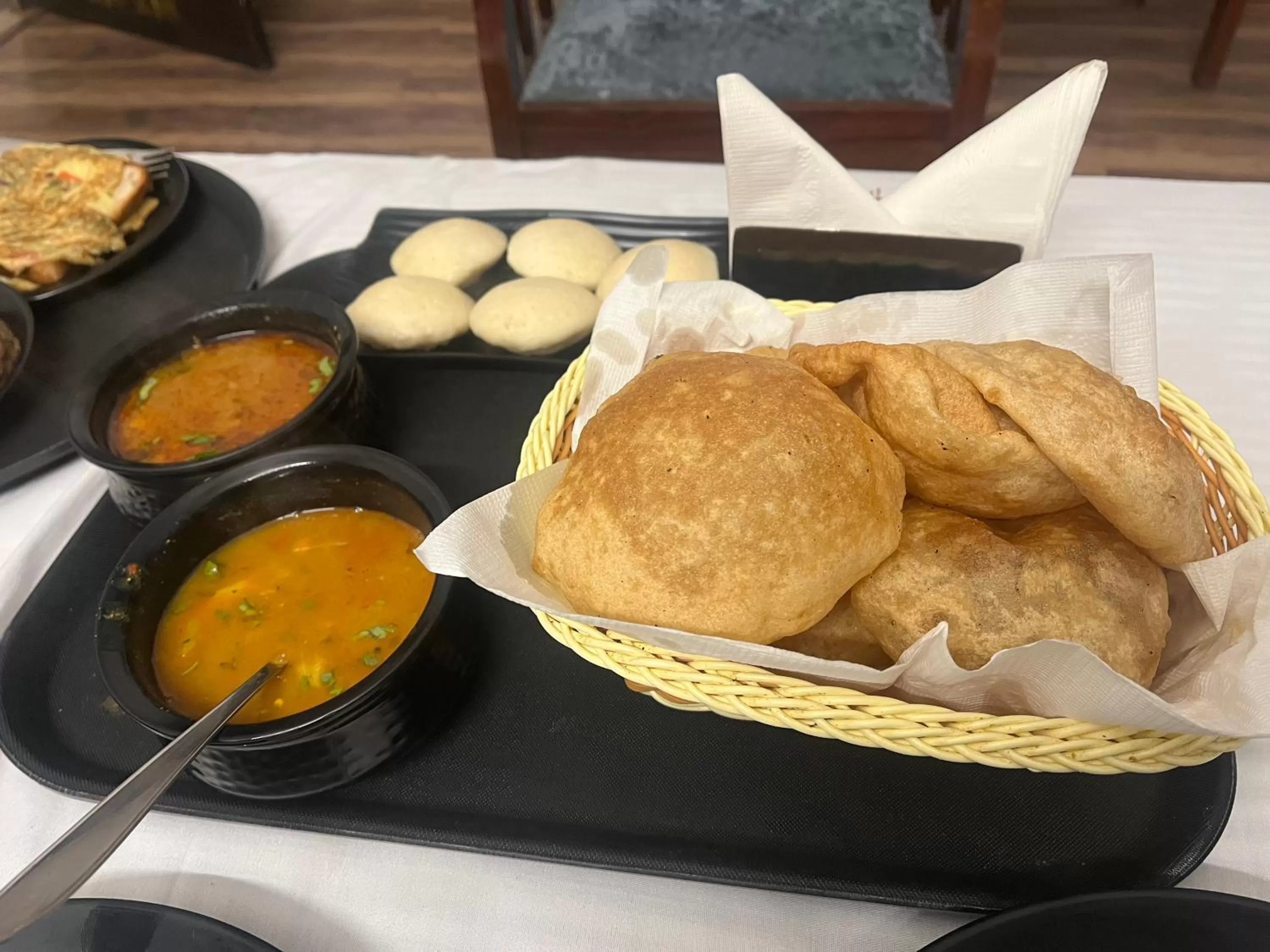 Breakfast in Cedar Woods Resort