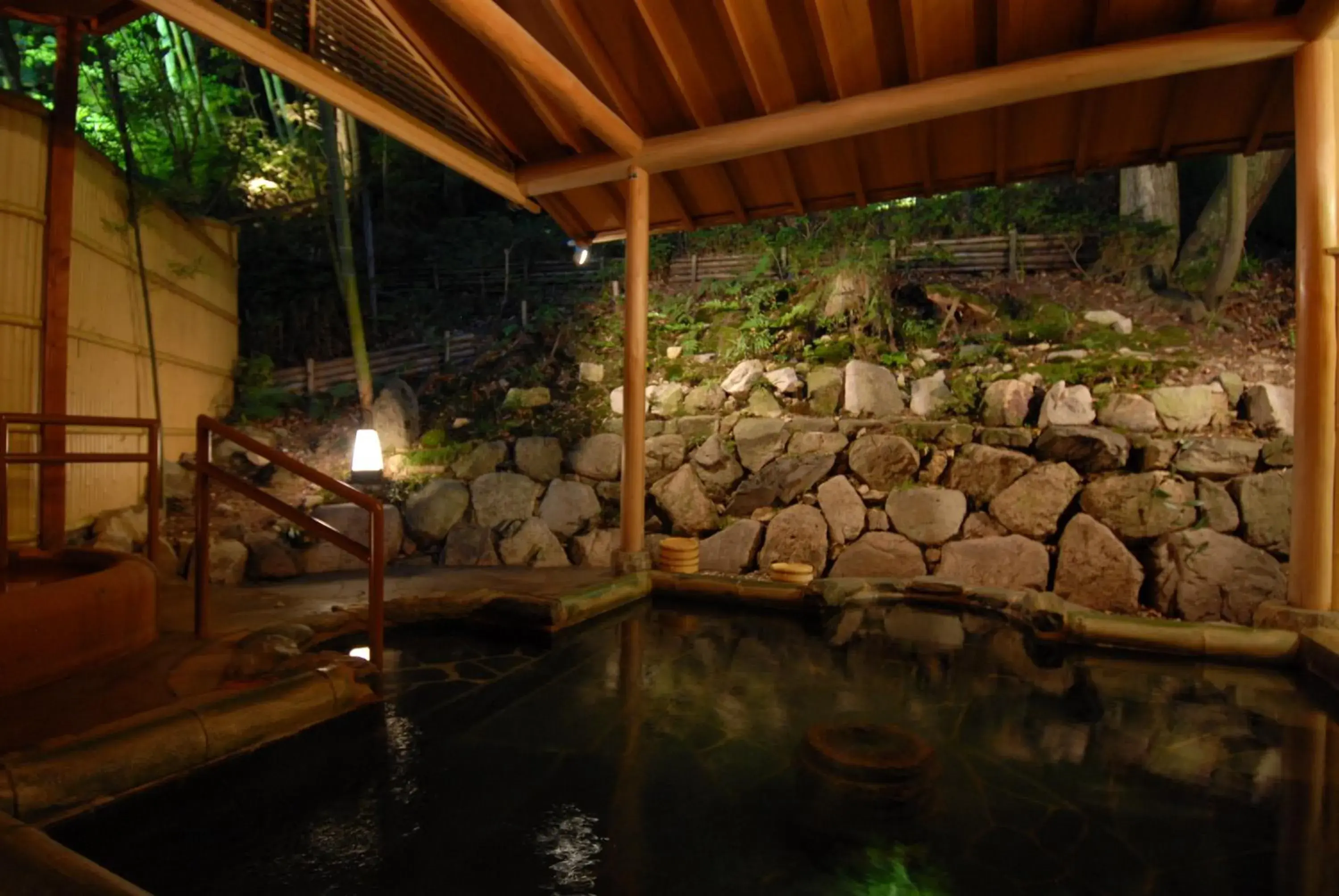 Hot Spring Bath in Arima Onsen Taketoritei Maruyama Ryokan