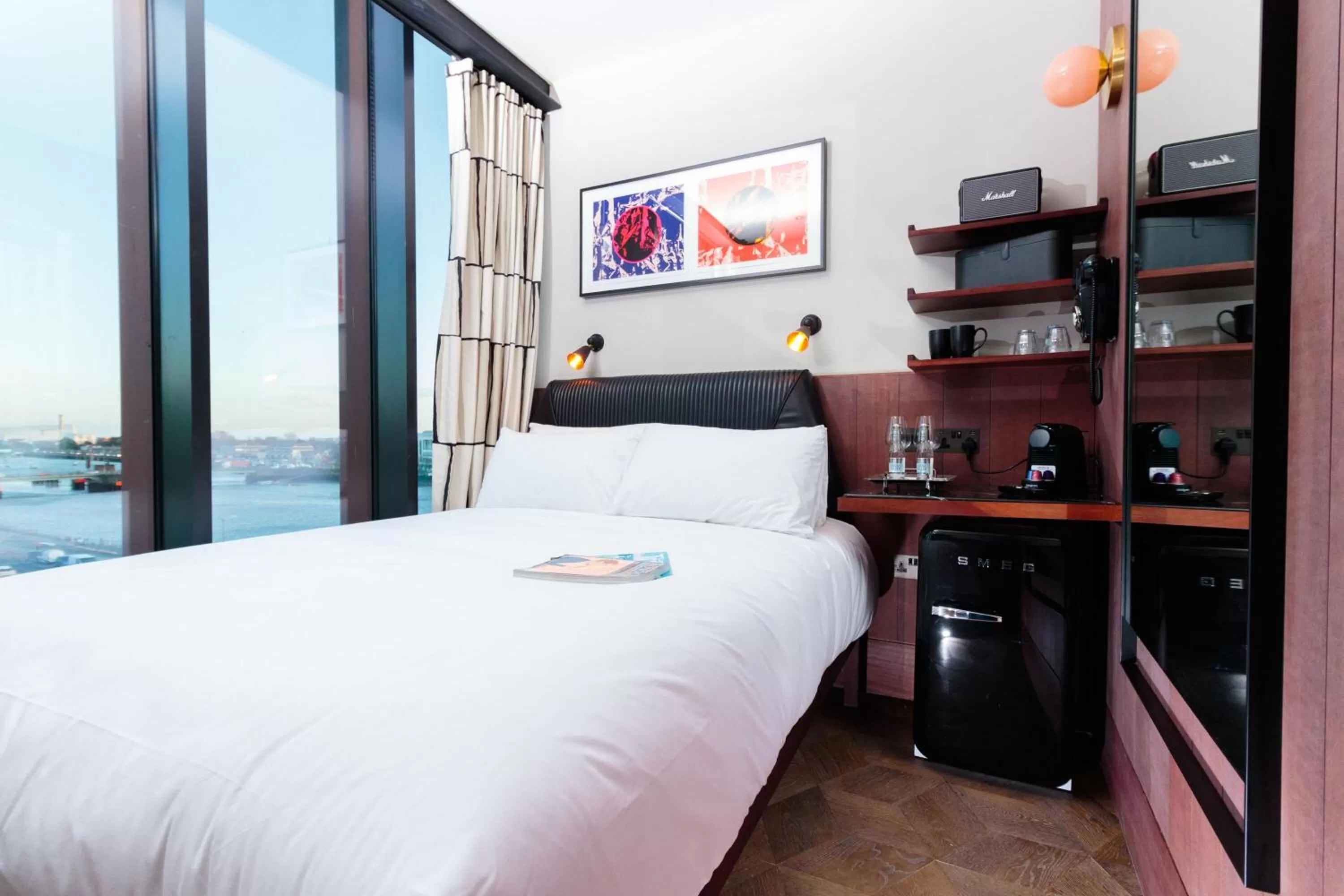 Bedroom, Bed in The Mayson