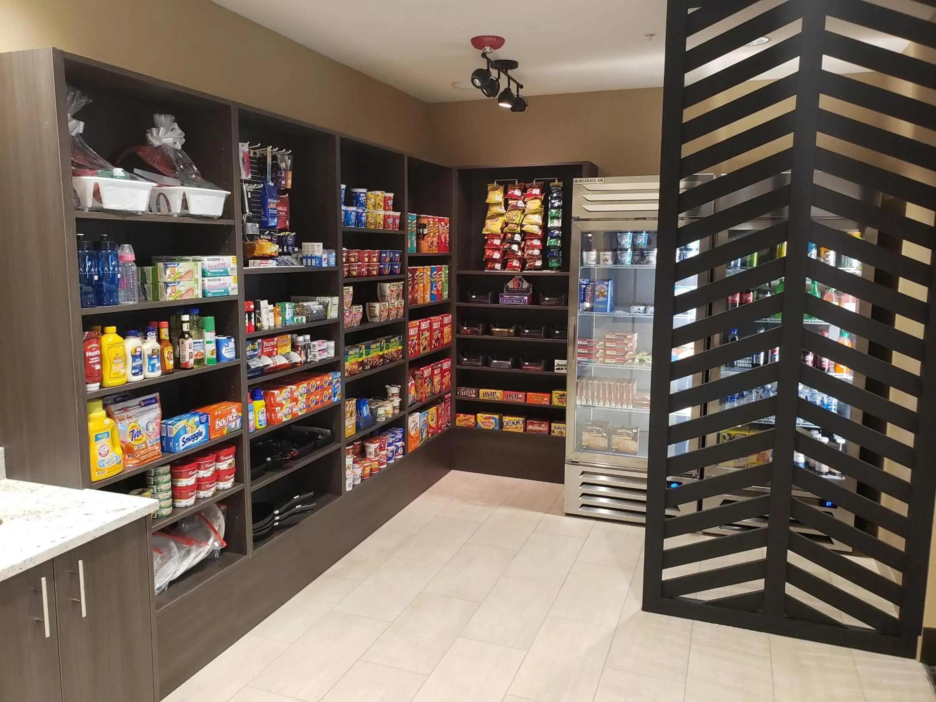 Food close-up, Supermarket/Shops in Simple Suites Boise Airport