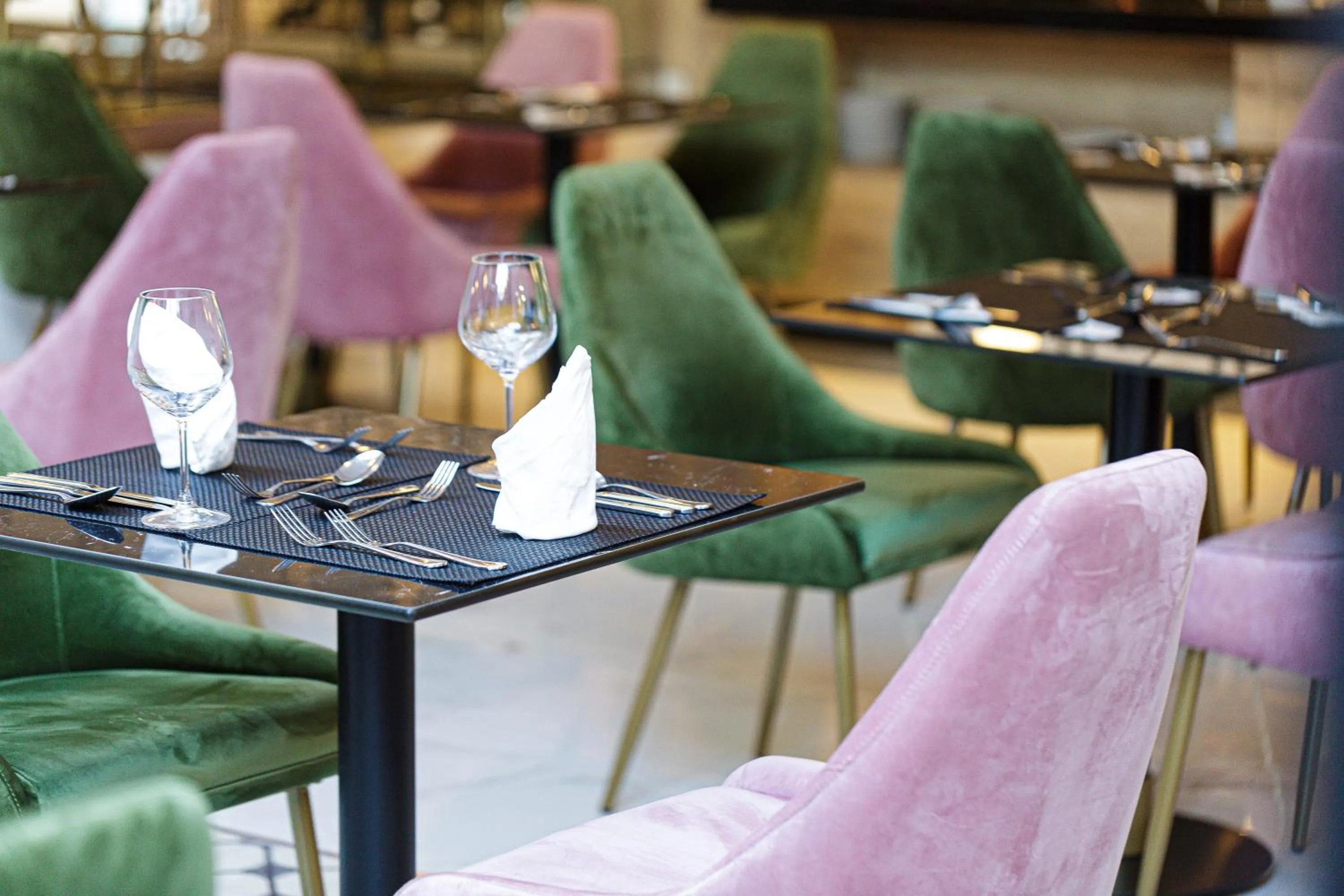 Restaurant/places to eat in Jo An Palace