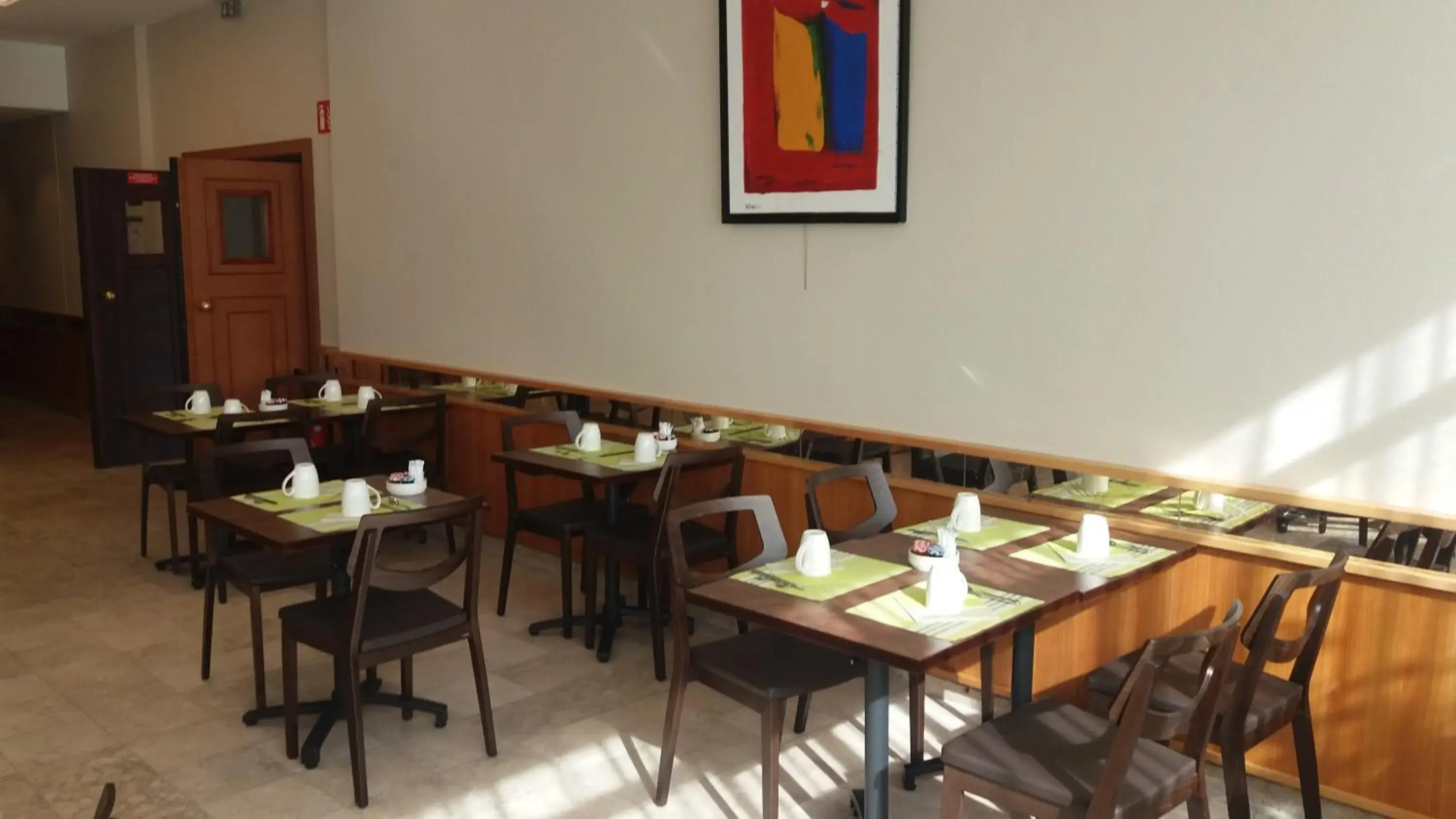 Banquet/Function facilities, Restaurant/Places to Eat in Logis Lyon Est Porte de l'Ain