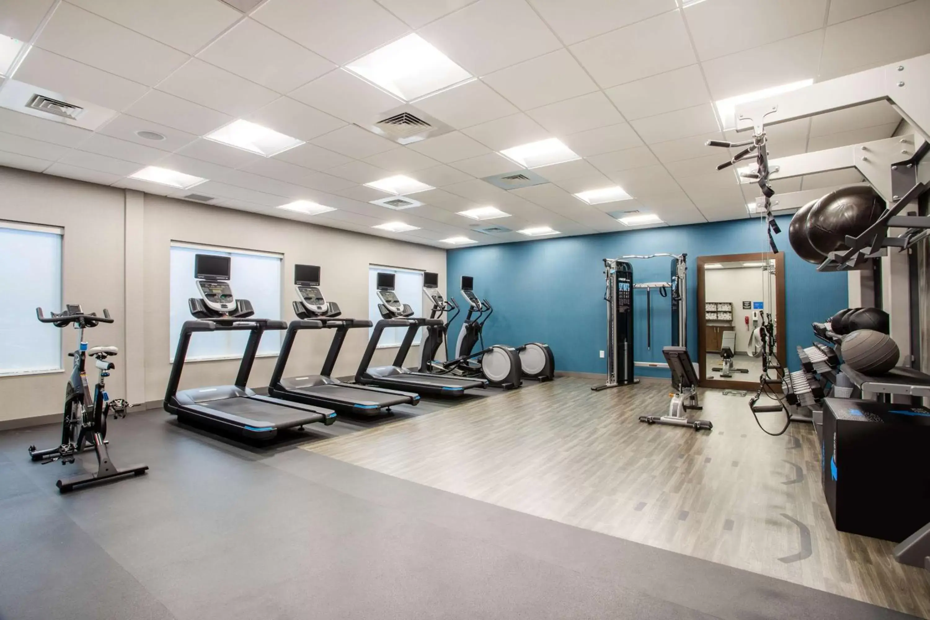 Fitness centre/facilities, Fitness Center/Facilities in Hampton Inn & Suites North Port, Fl