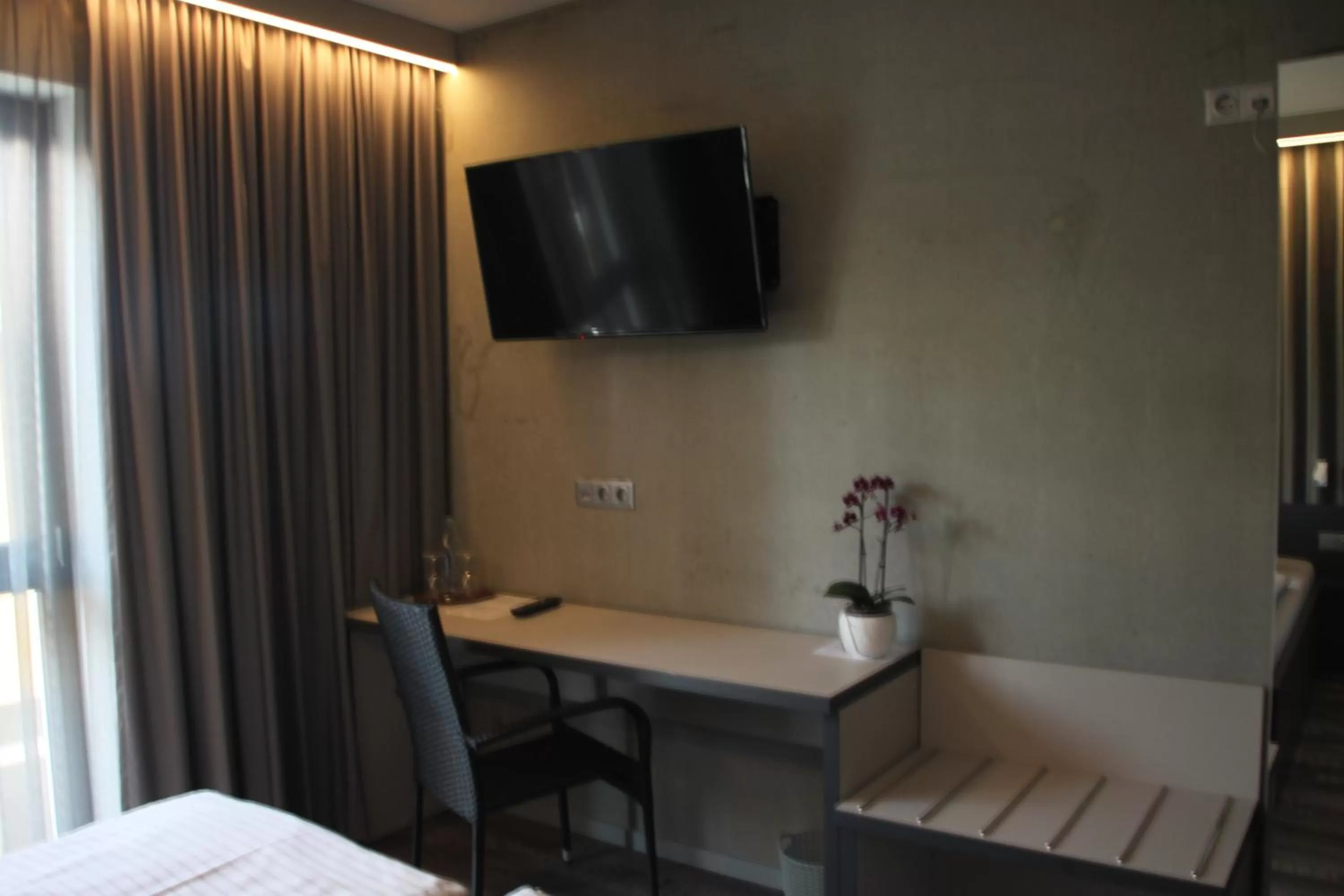 Decorative detail, Bed in Hotel Eulensteins