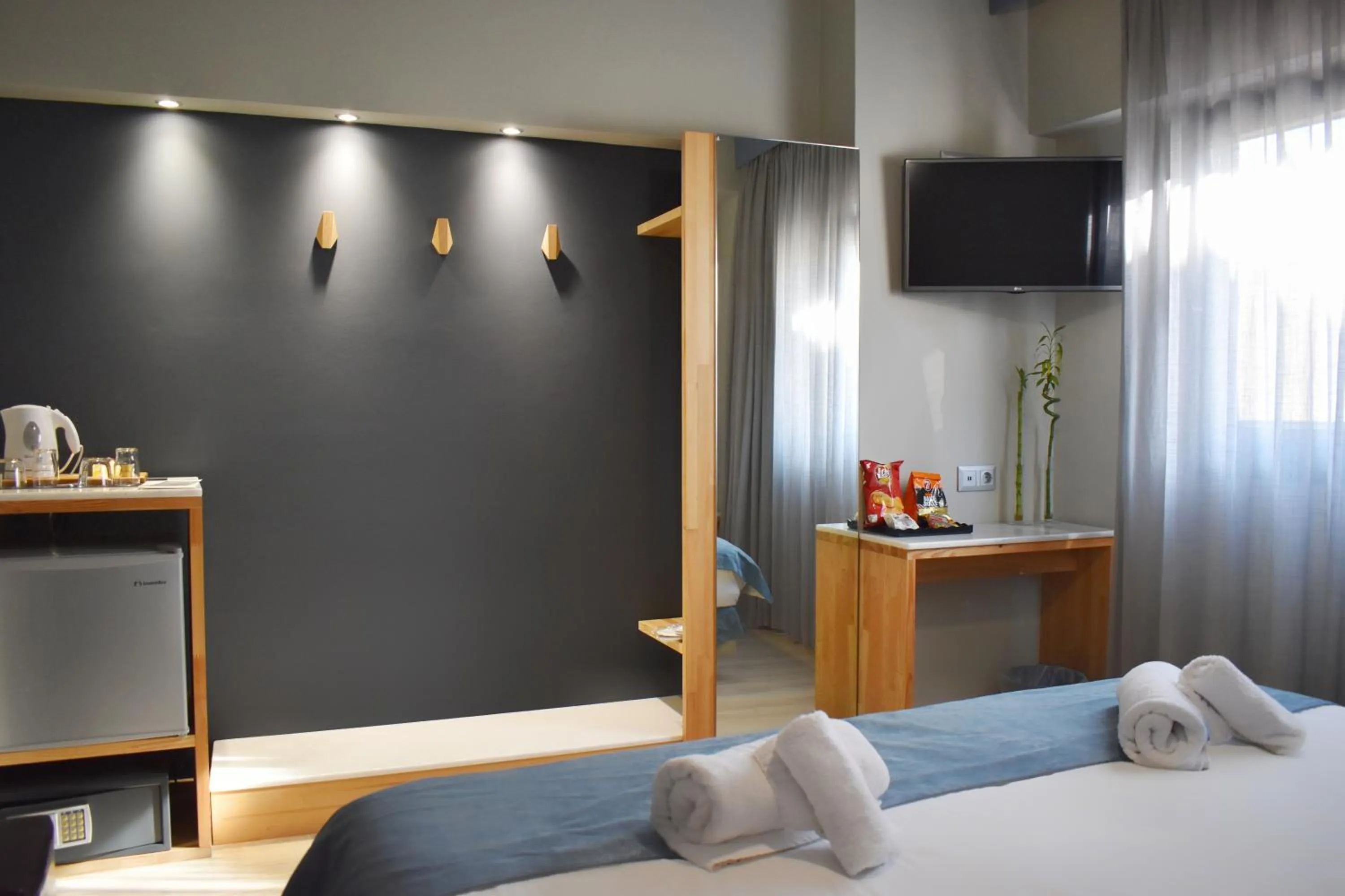 TV and multimedia, Bed in Be My Guest Athens