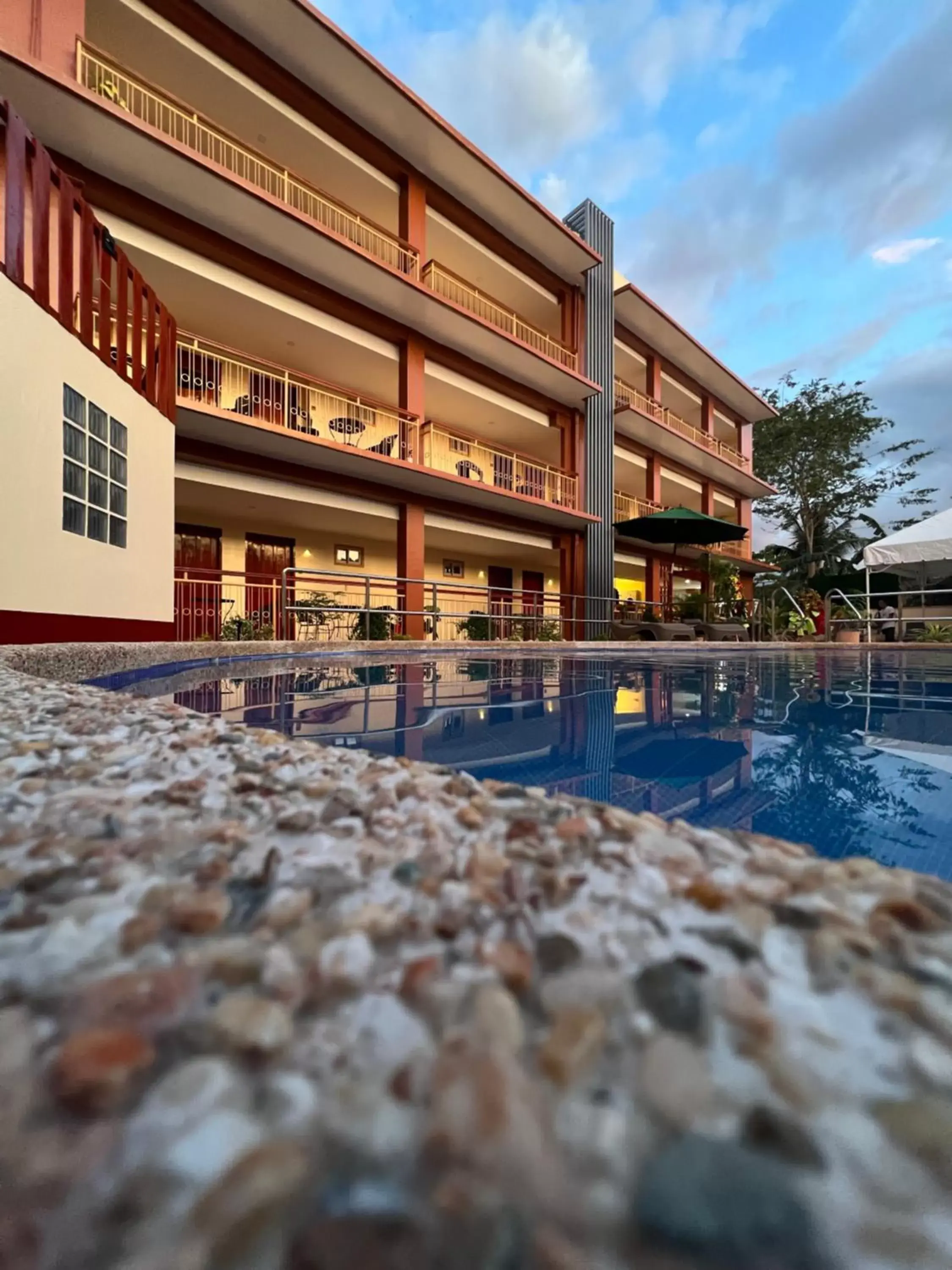 Swimming pool in Rufana Suites Swimming pool in Rufana Suites