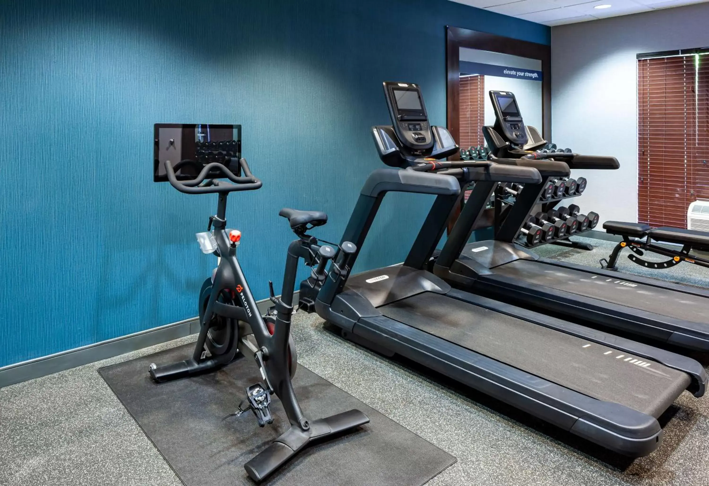 Fitness centre/facilities in Hampton Inn & Suites Mobile I-65@ Airport Boulevard Fitness centre/facilities in Hampton Inn & Suites Mobile I-65@ Airport Boulevard