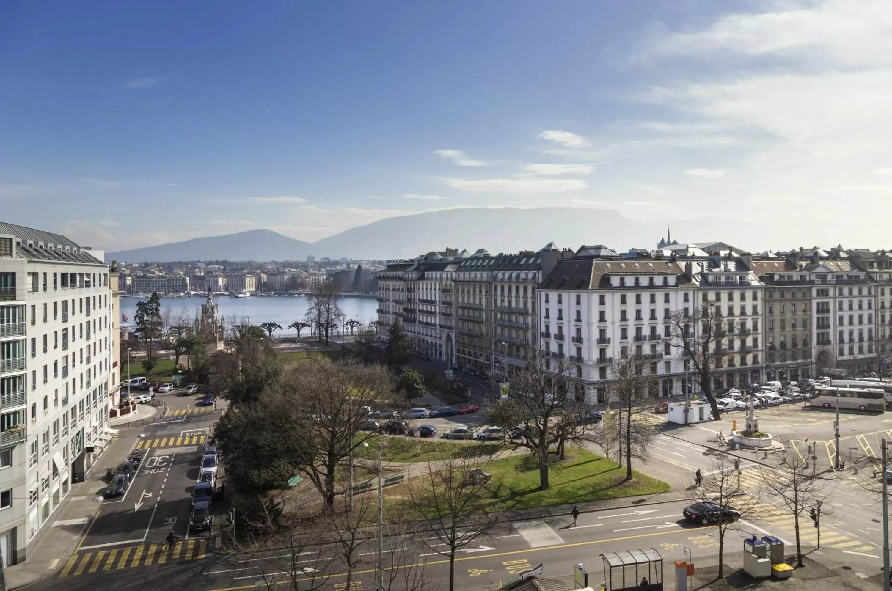 Neighbourhood in Aparthotel Adagio Genève Mont-Blanc