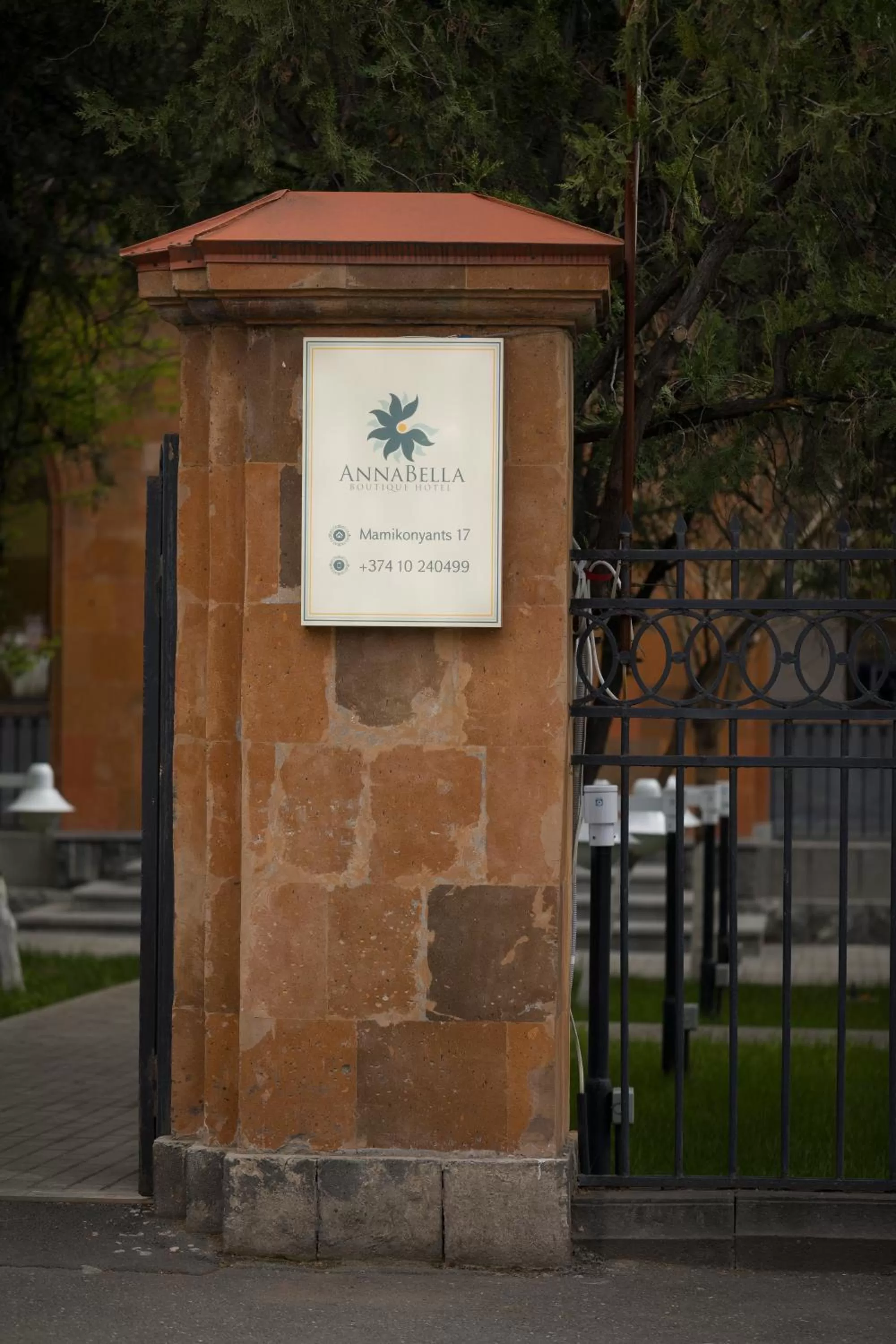 Street view in AnnaBella Boutique Hotel