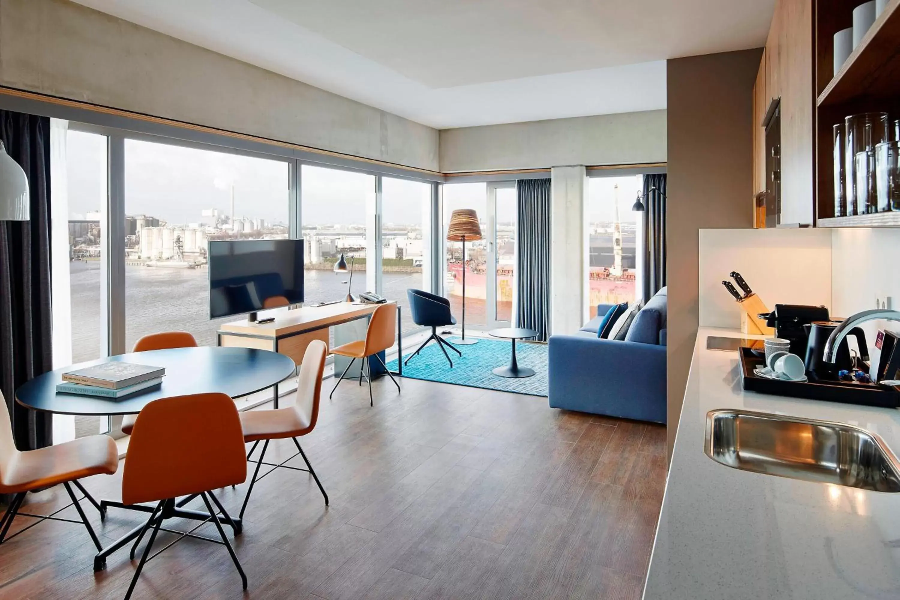 Bedroom in Residence Inn by Marriott Amsterdam Houthavens