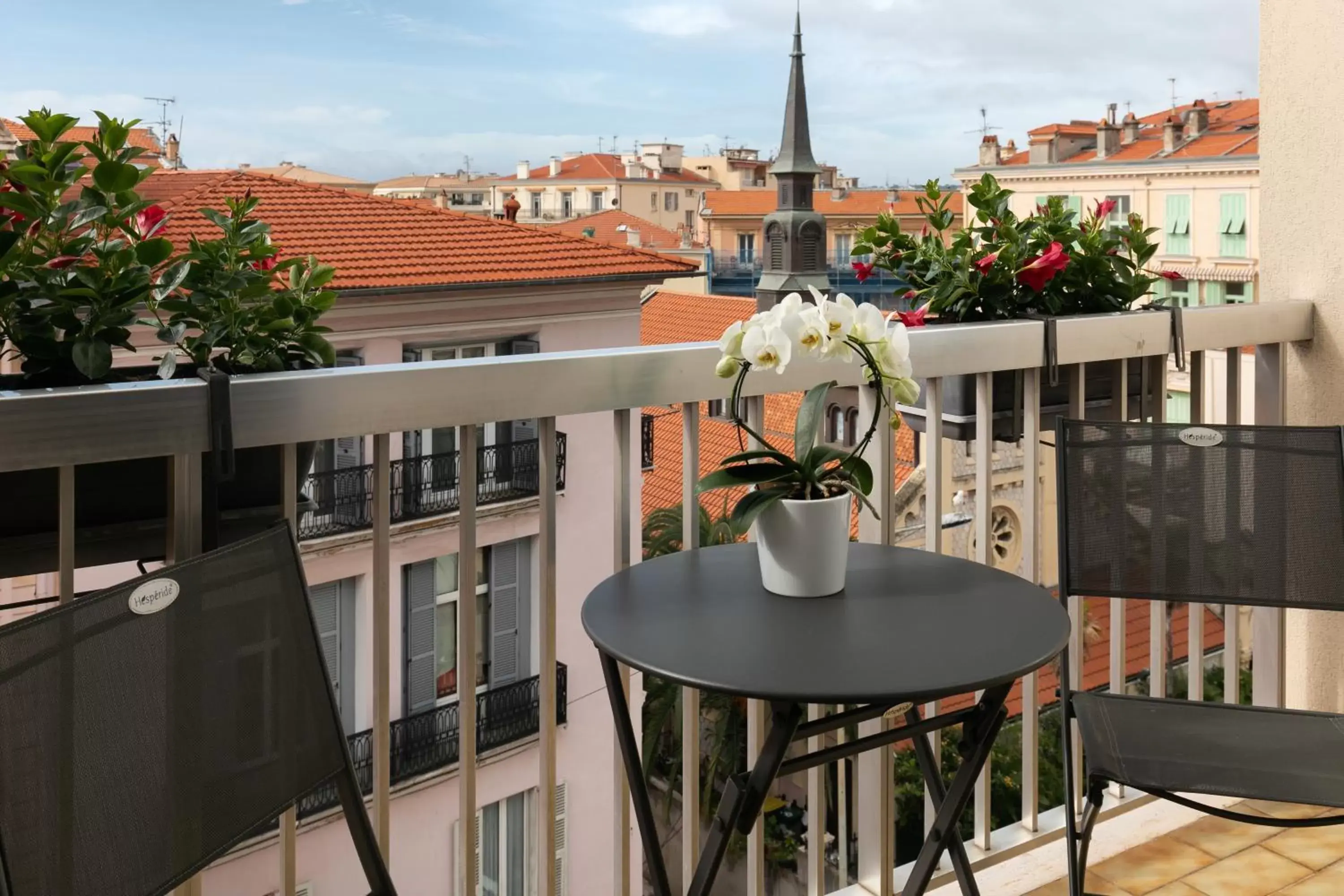 City view, Balcony/Terrace in Best Western Hotel Mediterranee Menton