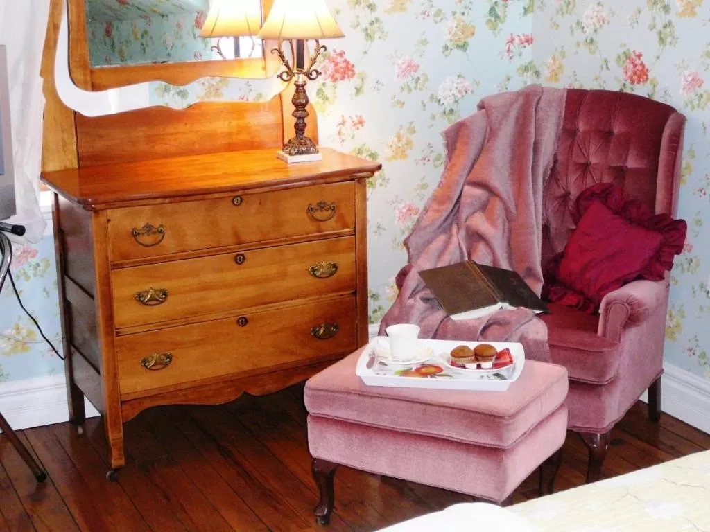 Bathroom in Gables Bed & Breakfast