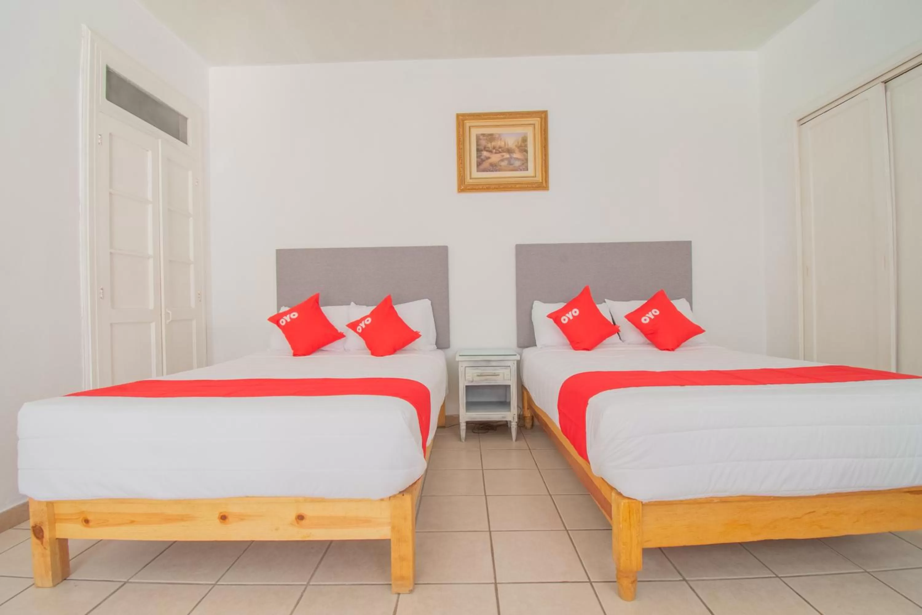 Bedroom, Bed in Hotel Imperial