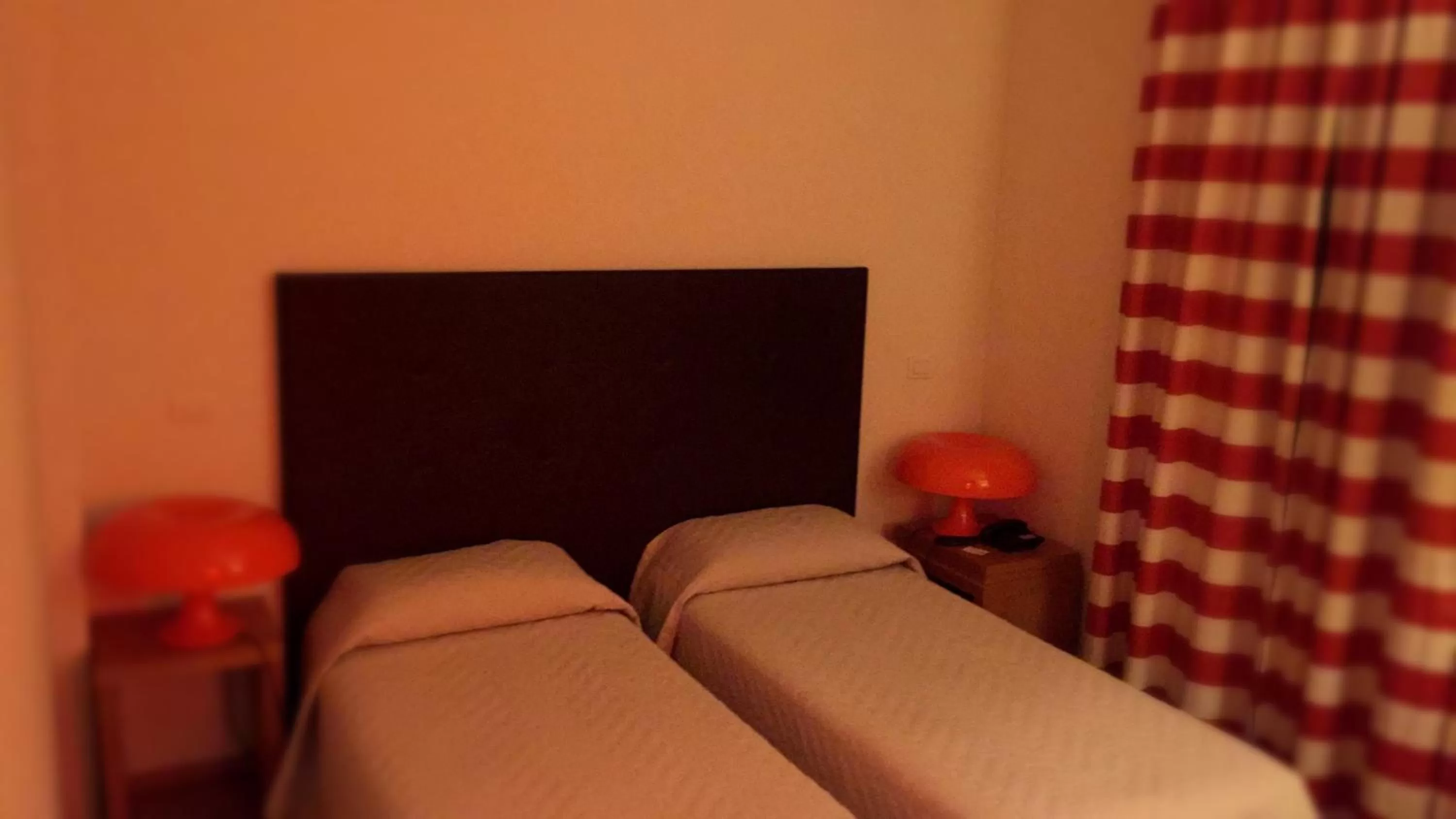 Photo of the whole room, Bed in Le Querce Hotel