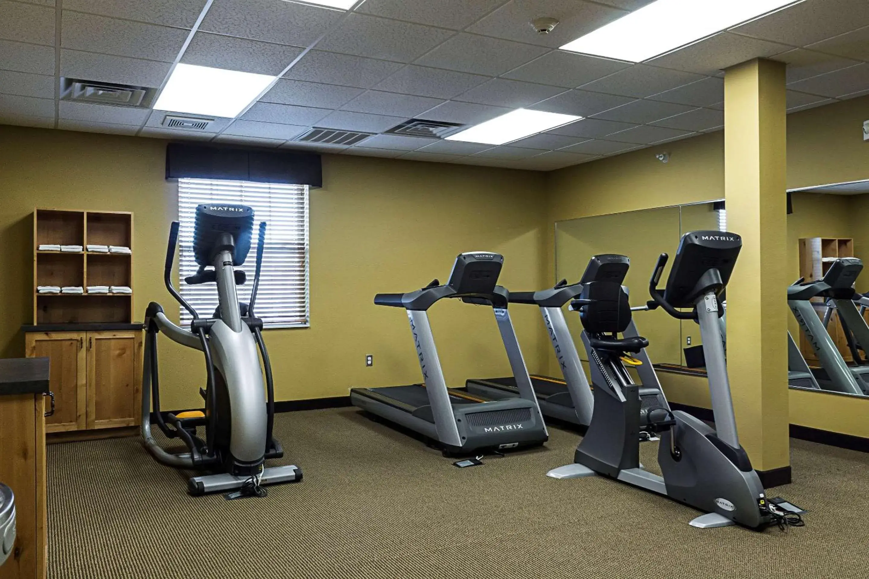 Fitness centre/facilities in MainStay Suites Williston Fitness centre/facilities in MainStay Suites Williston