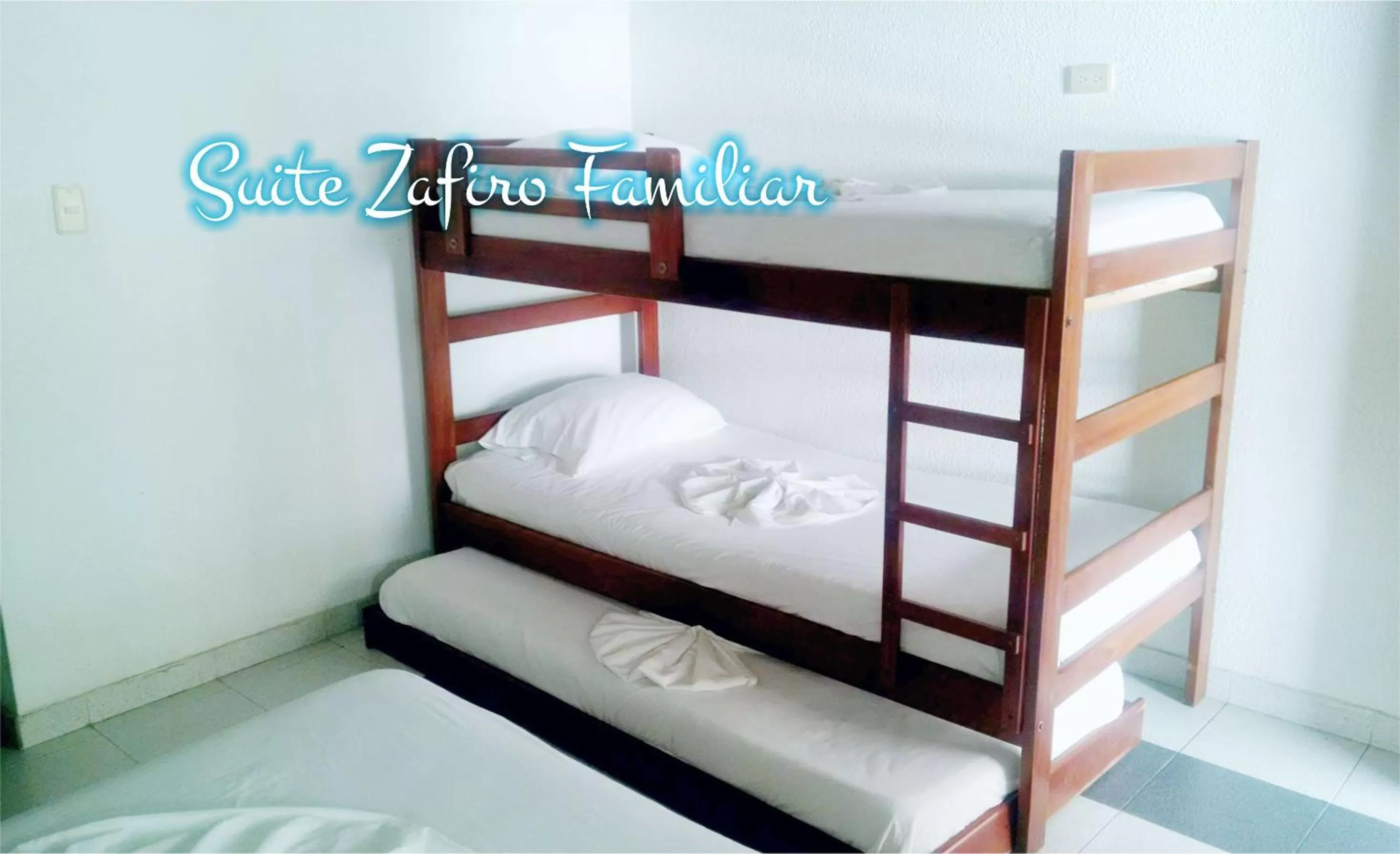 Bed in Suite Sumapaz Hotel